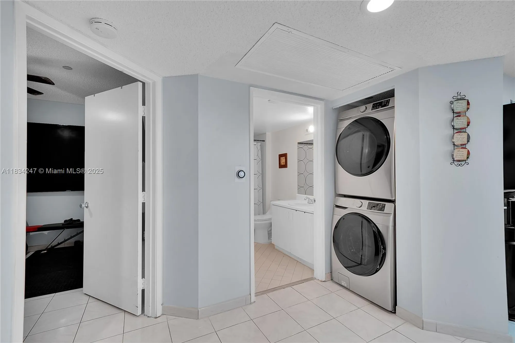 Property Slideshow image 6 of 47 | 571 sw 142nd ave 410o, Pembroke Pines, FL, 33027