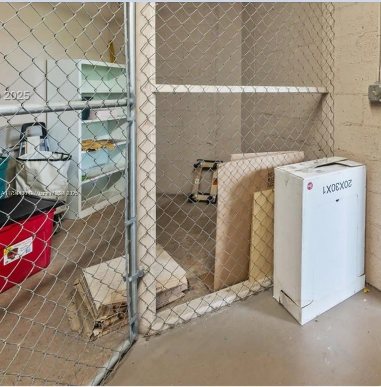 Property Slideshow image 35 of 36 | 901 colony point cir 217, Pembroke Pines, FL, 33026