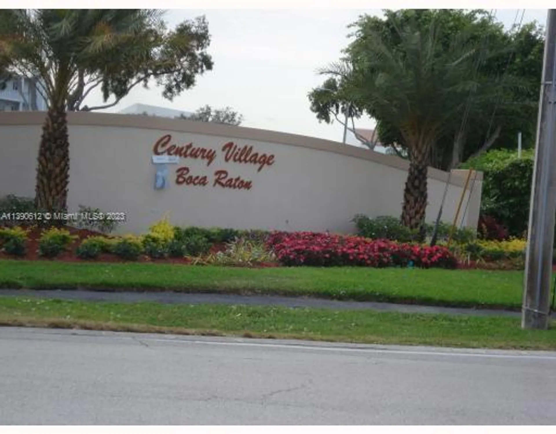 Property Slideshow image 1 of 6 | 568 mansfield n # 568, Boca Raton, FL, 33434