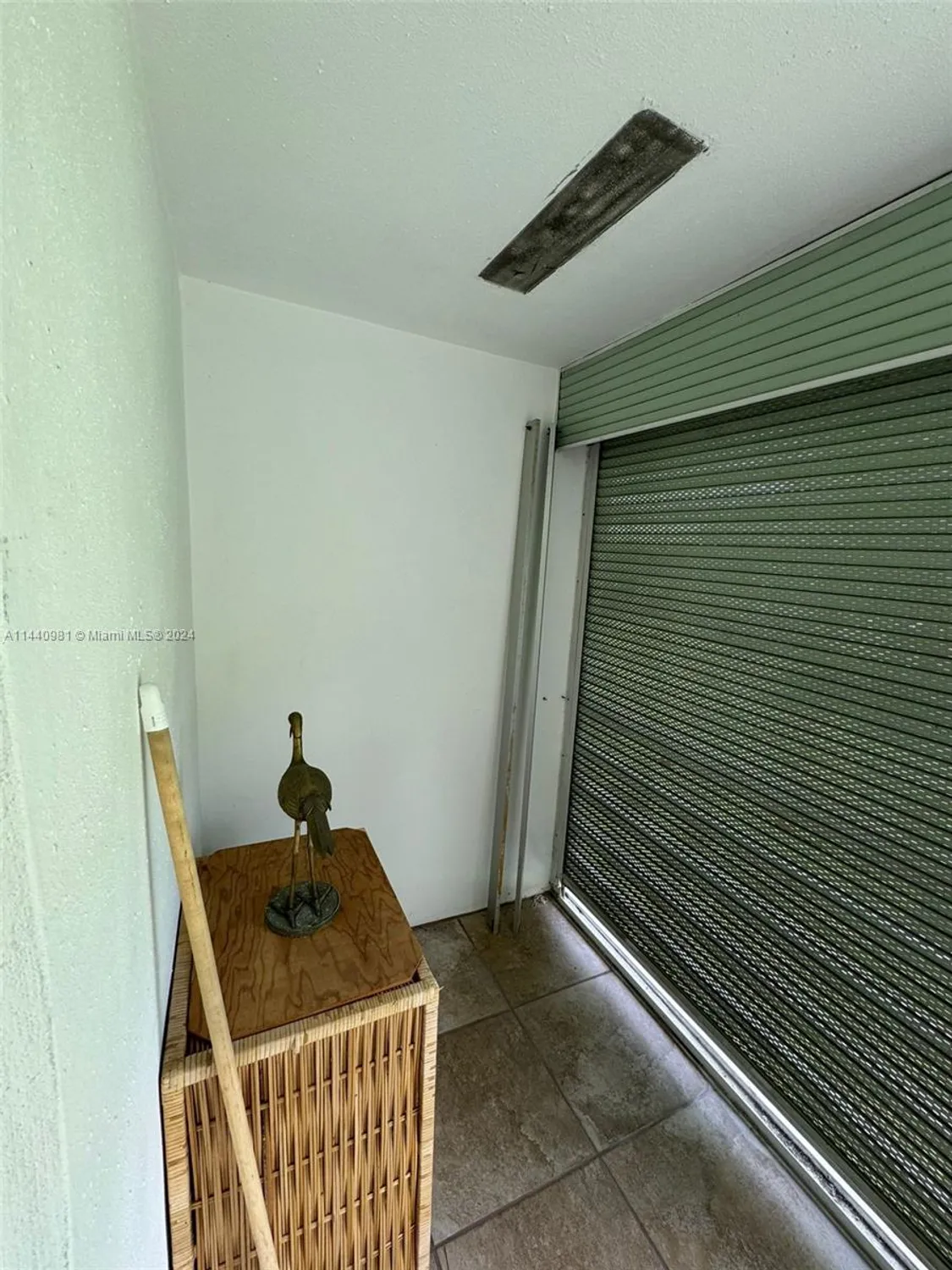 Property Slideshow image 10 of 24 | 221 kent m # 221, West Palm Beach, FL, 33417