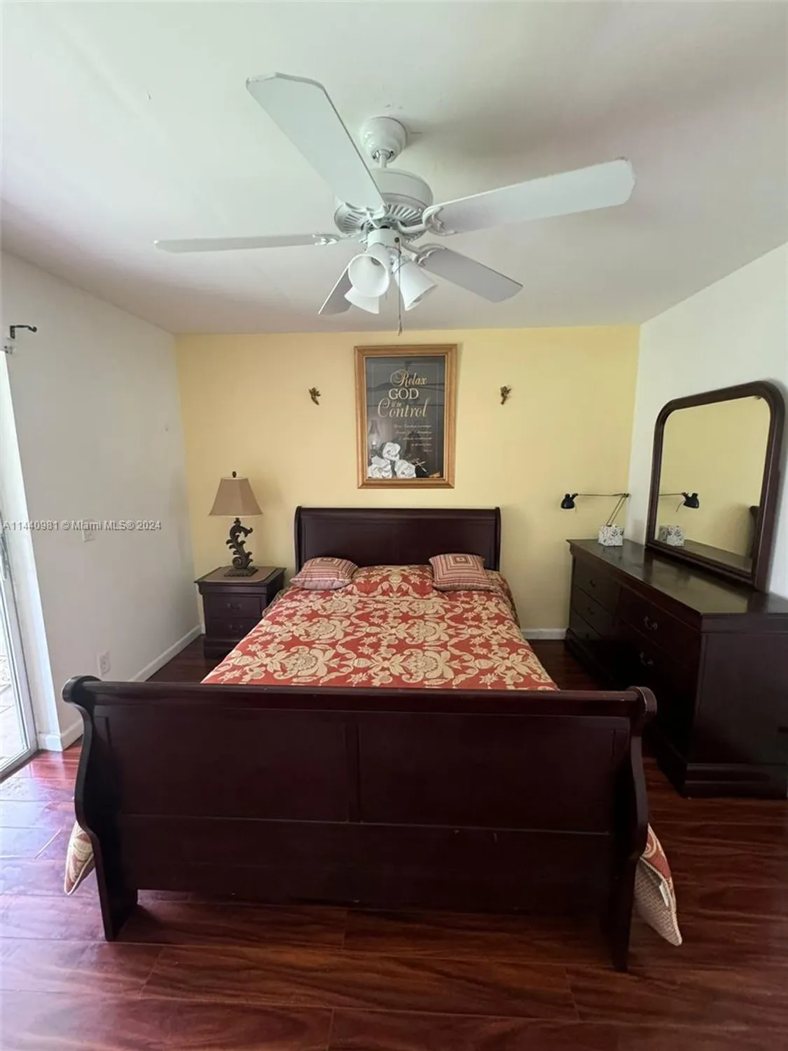 Property Slideshow image 12 of 24 | 221 kent m # 221, West Palm Beach, FL, 33417