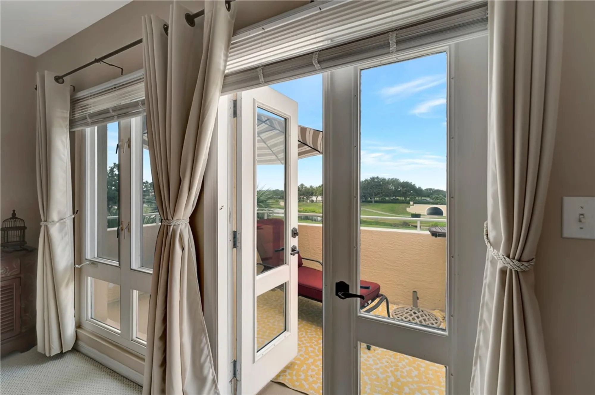 Property Slideshow image 30 of 36 | 5075 harmony cir apt 302, Vero Beach, FL, 32967