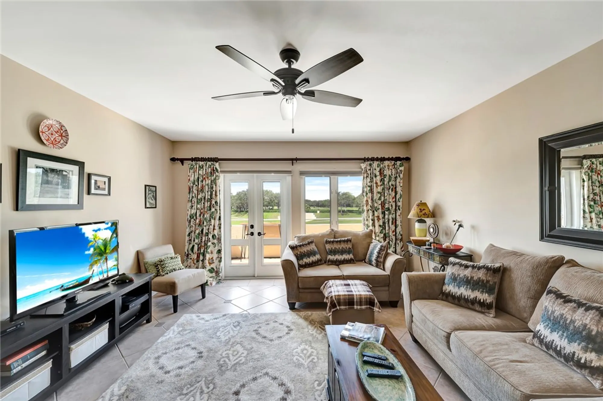 Property Slideshow image 8 of 36 | 5075 harmony cir apt 302, Vero Beach, FL, 32967