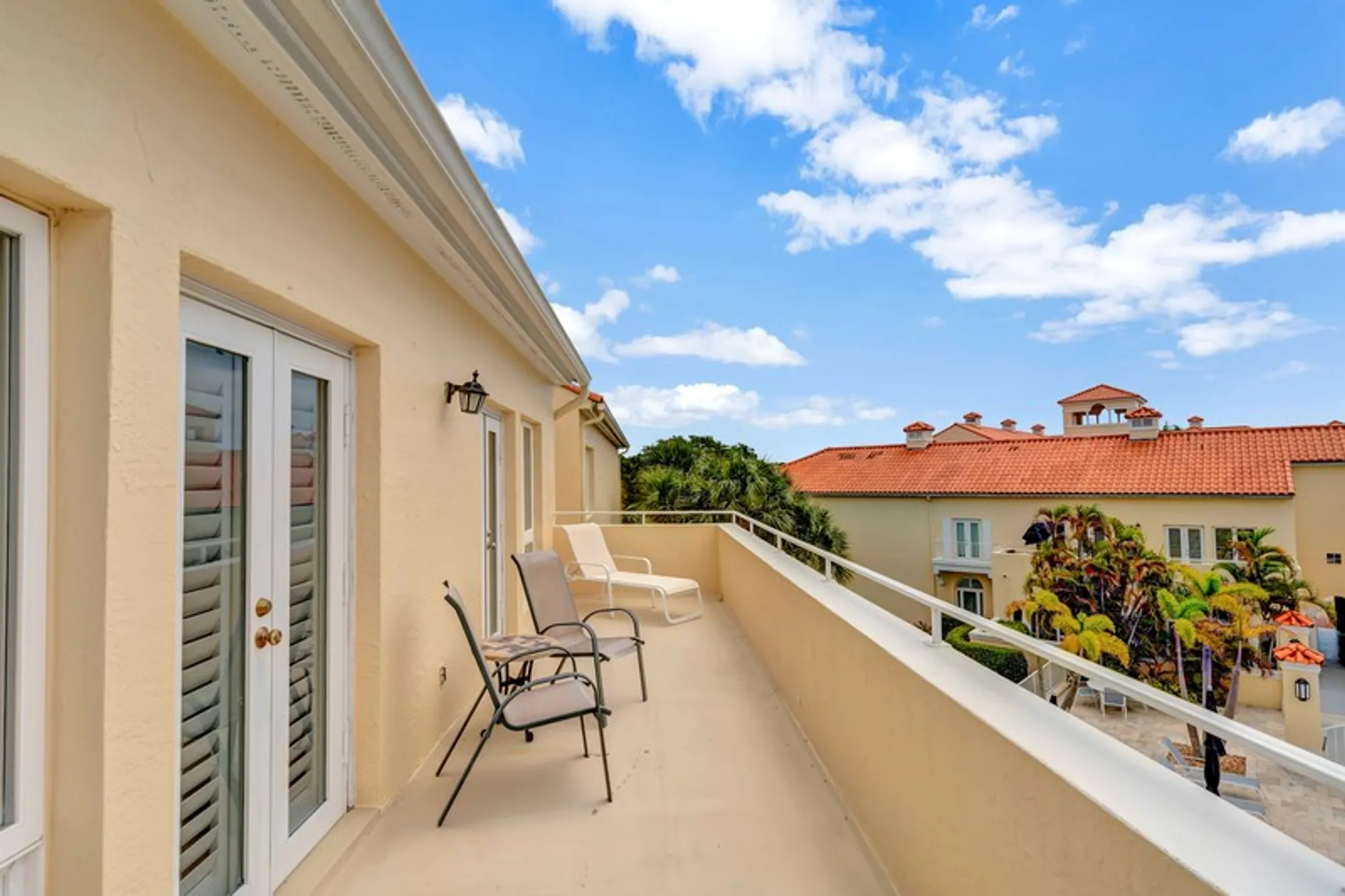 Property Slideshow image 20 of 34 | 5060 harmony cir apt 307, Vero Beach, FL, 32967