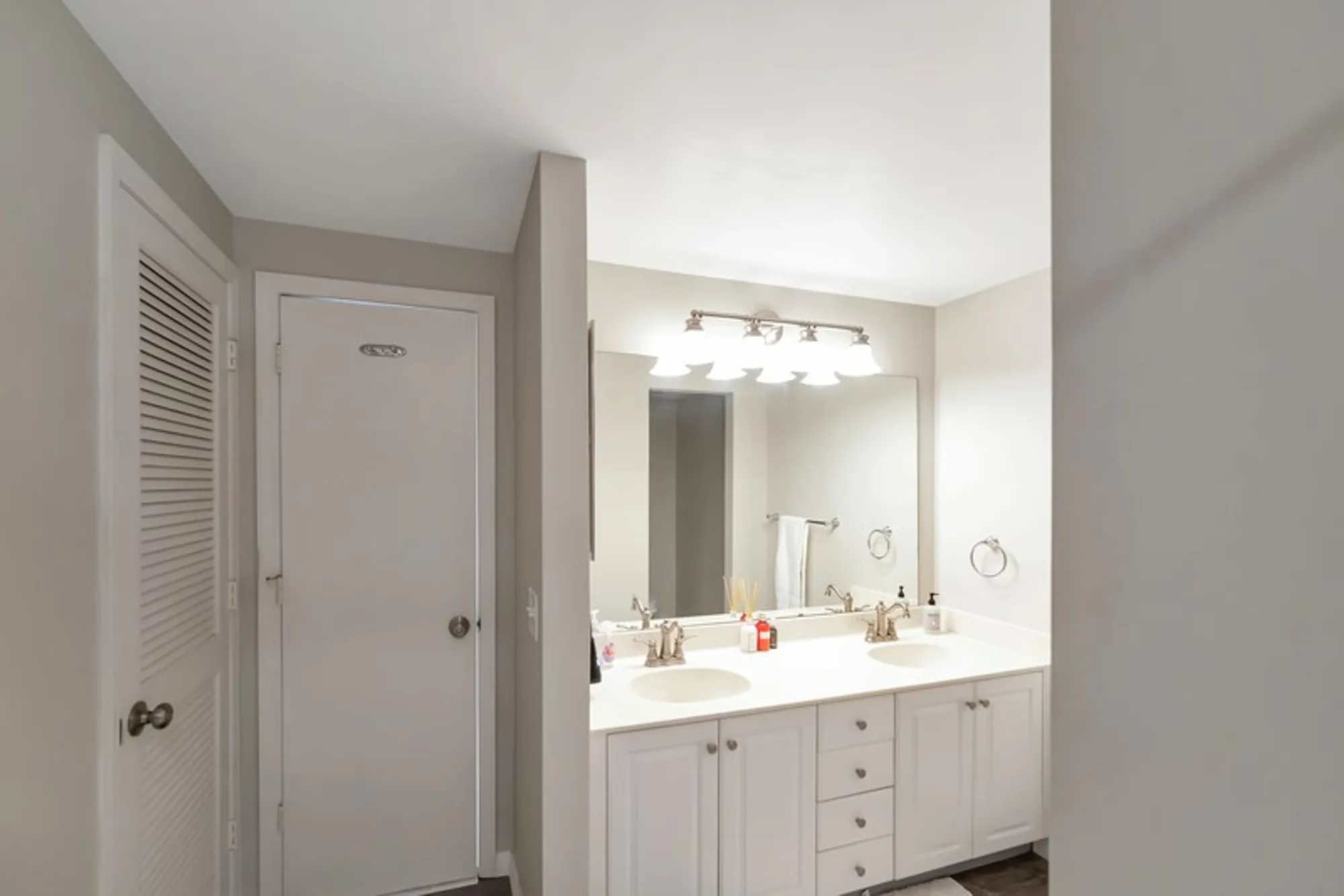 Property Slideshow image 30 of 34 | 5060 harmony cir apt 307, Vero Beach, FL, 32967