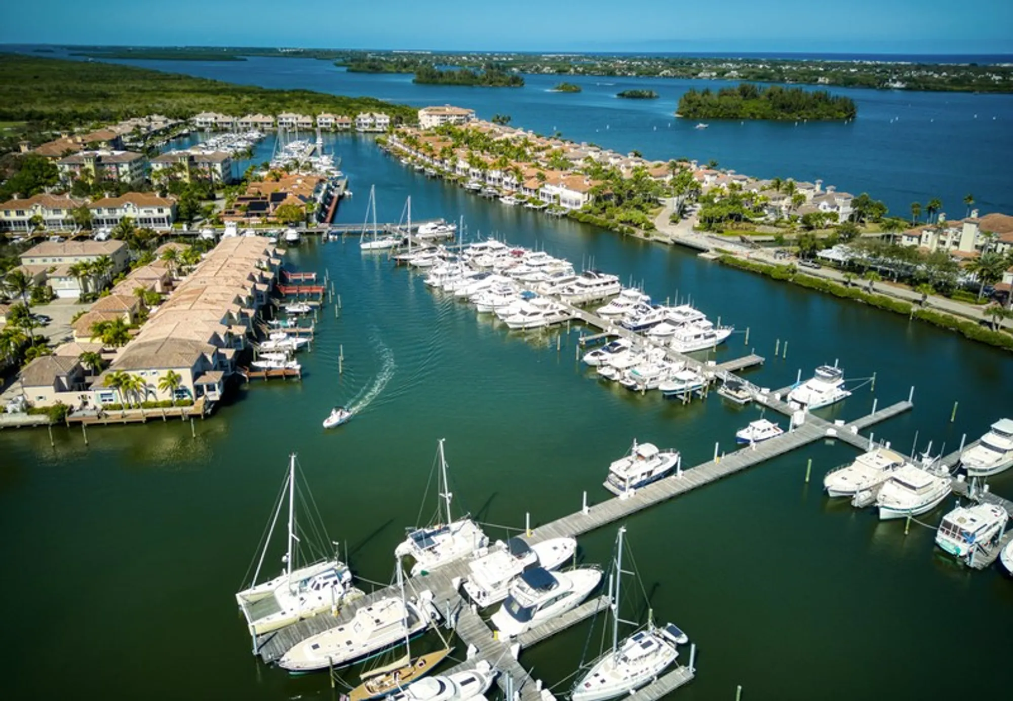 Property Slideshow image 33 of 34 | 5060 harmony cir apt 307, Vero Beach, FL, 32967