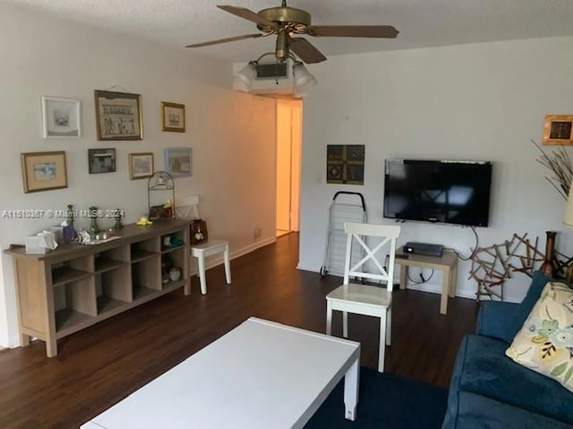 Property Slideshow image 18 of 22 | 300 sw 134th way apt 405e, Pembroke Pines, FL, 33027