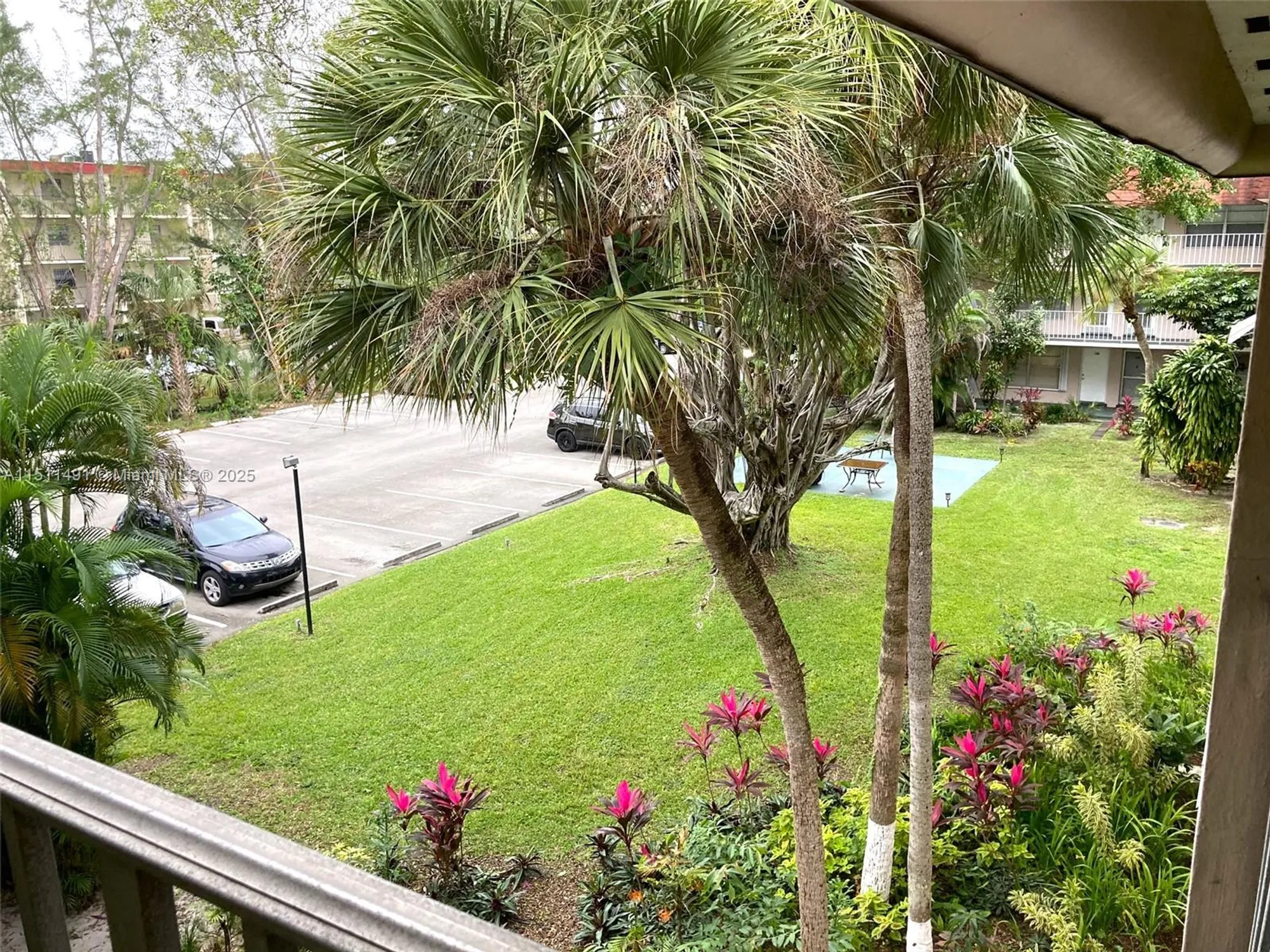 Property Slideshow image 25 of 74 | 2901 nw 47th ter 344b, Lauderdale Lakes, FL, 33313