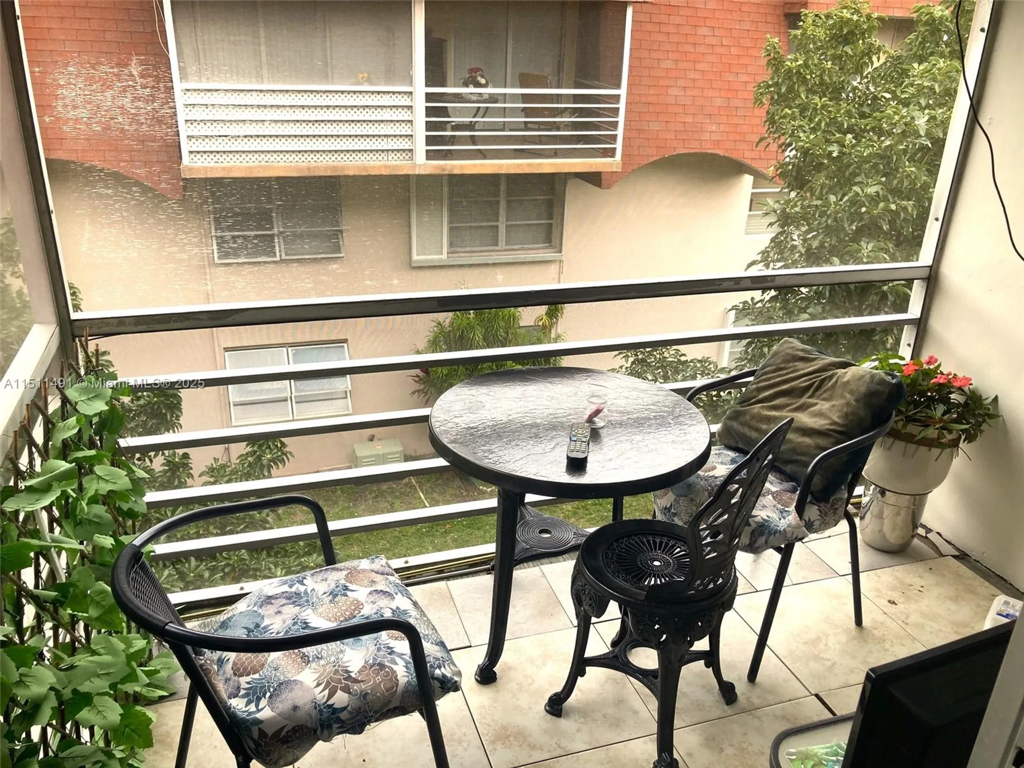 Property Slideshow image 21 of 74 | 2901 nw 47th ter 344b, Lauderdale Lakes, FL, 33313