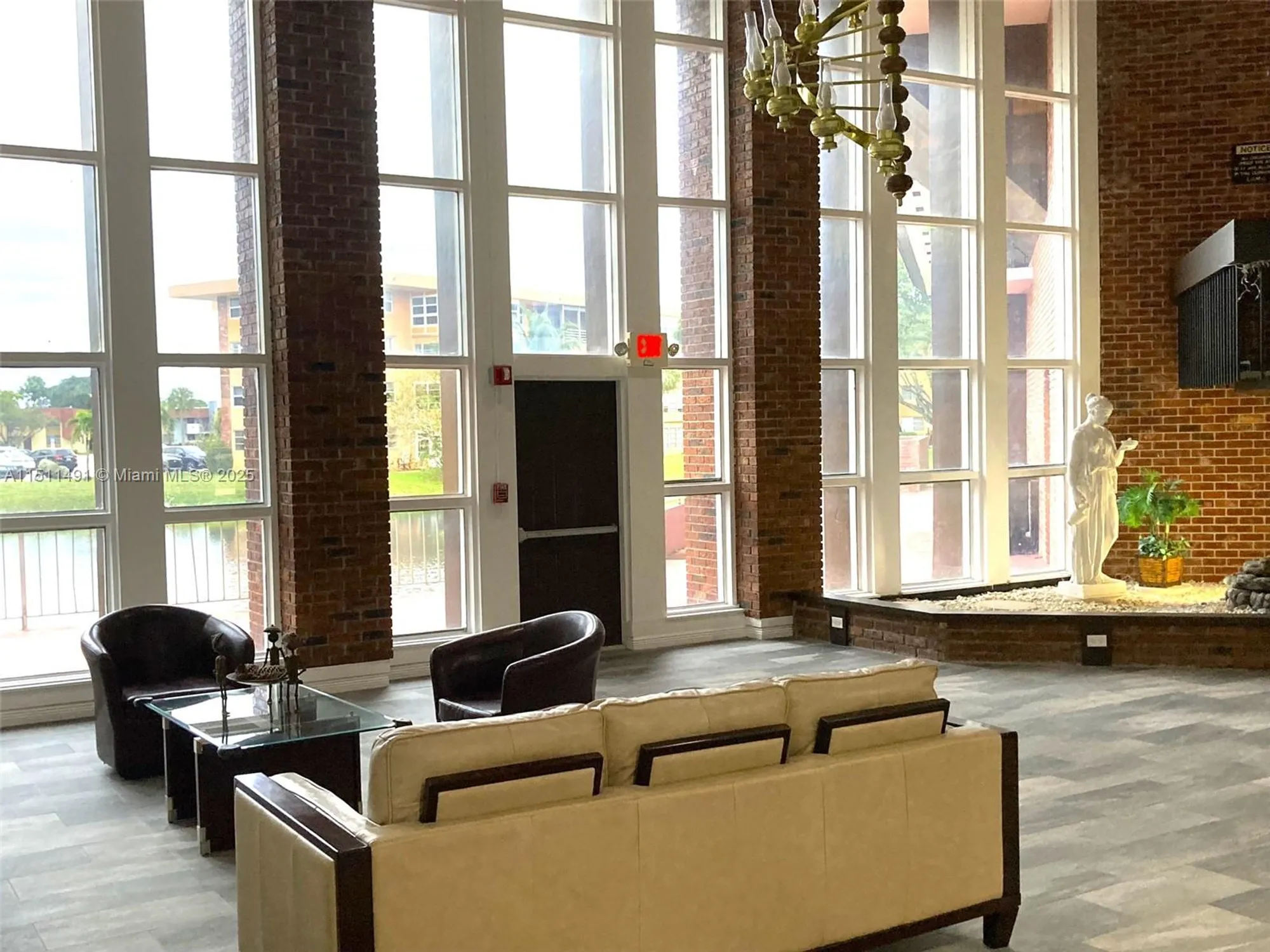 Property Slideshow image 44 of 74 | 2901 nw 47th ter 344b, Lauderdale Lakes, FL, 33313