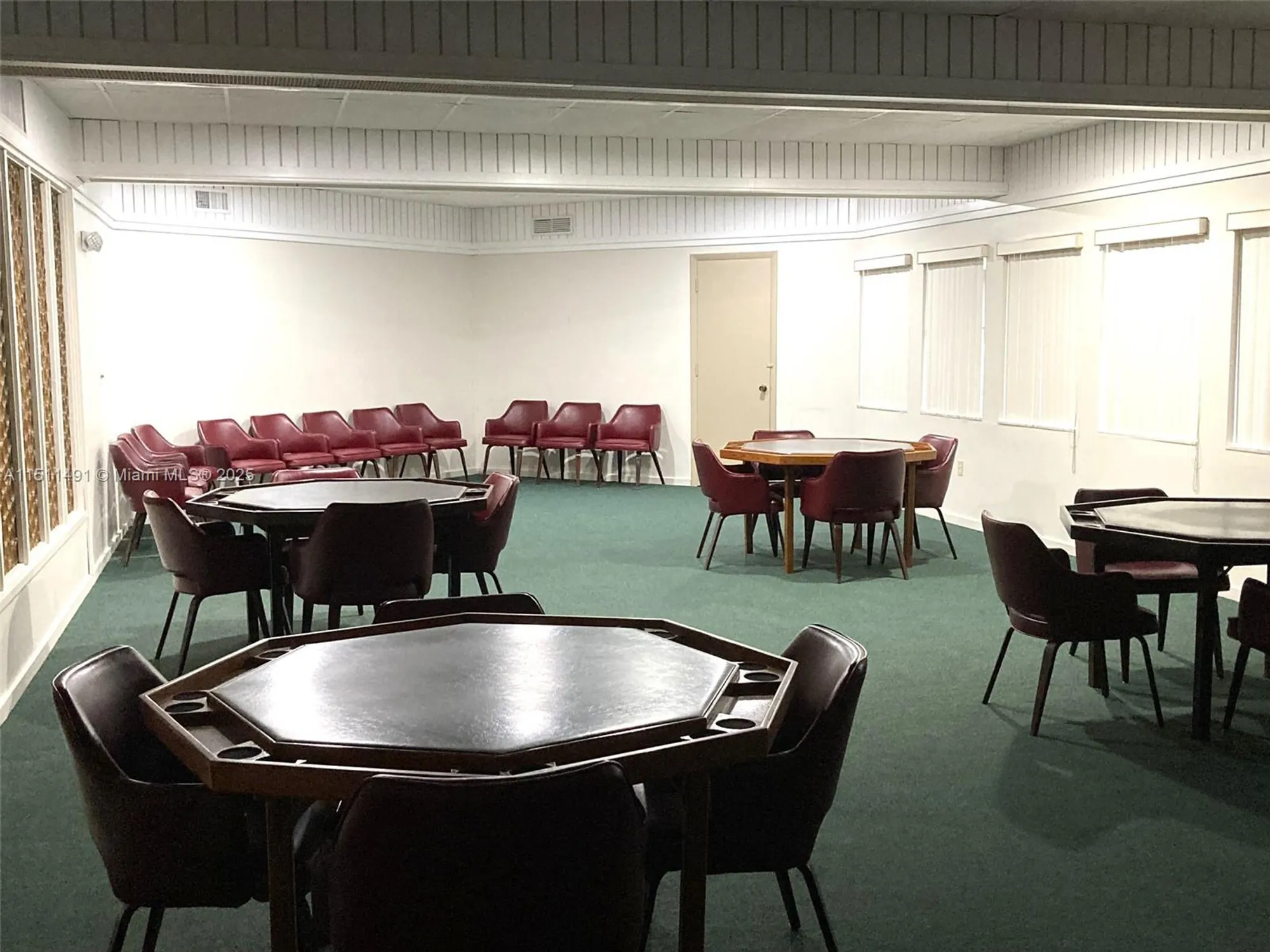 Property Slideshow image 48 of 74 | 2901 nw 47th ter 344b, Lauderdale Lakes, FL, 33313