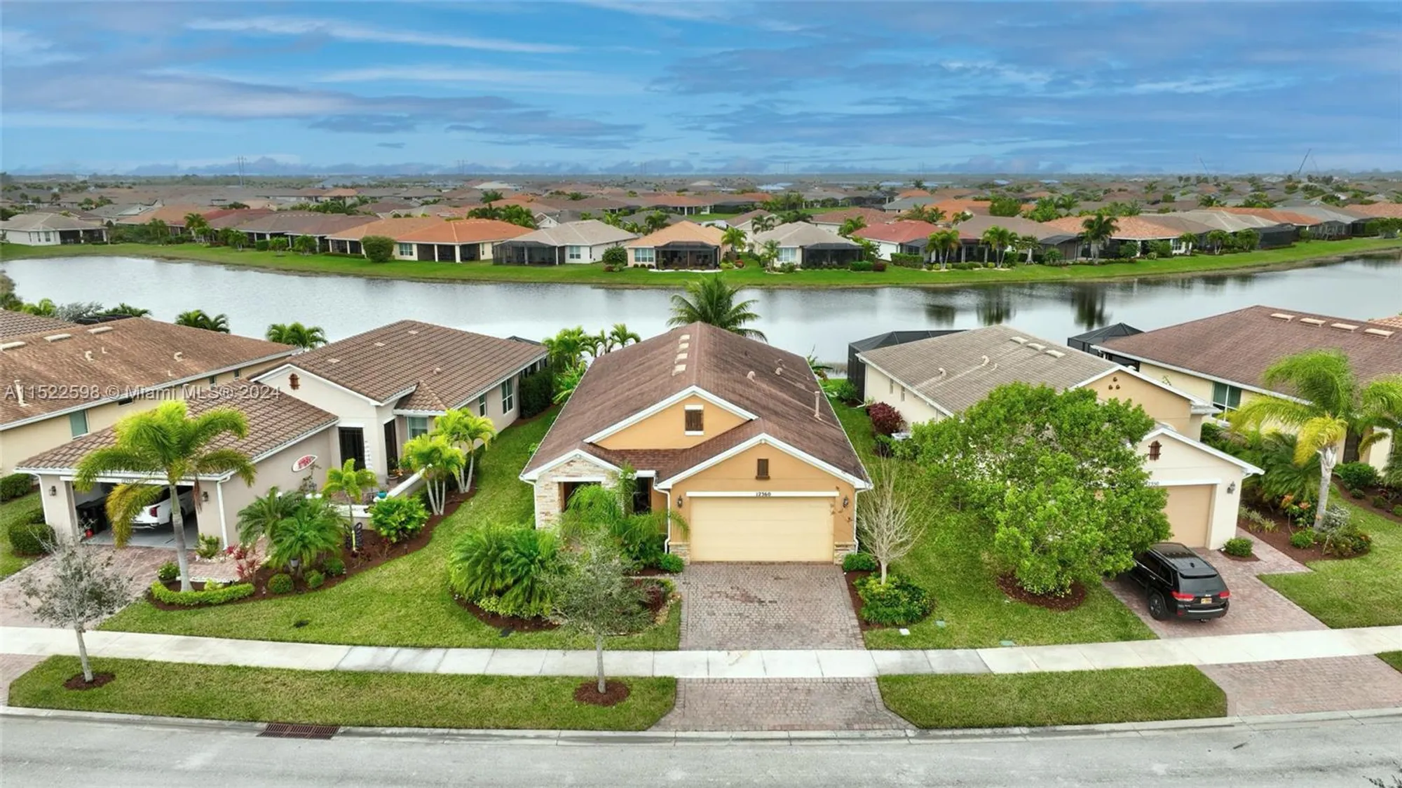 Property Slideshow image 42 of 61 | 12360 sw weeping willow ave, Port St Lucie, FL, 34987