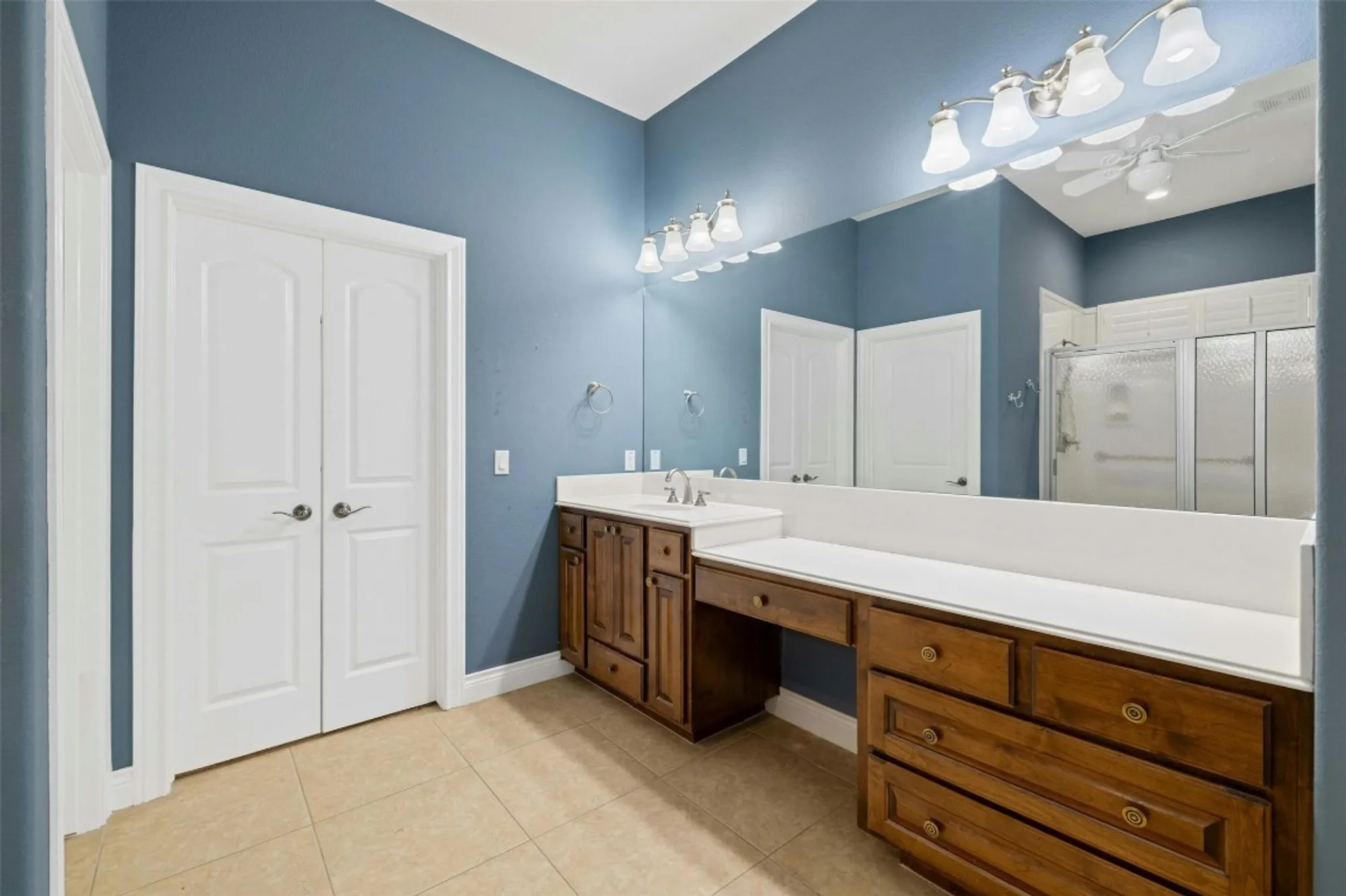 Property Slideshow image 23 of 33 | 815 lost maples trl, Georgetown, TX, 78633