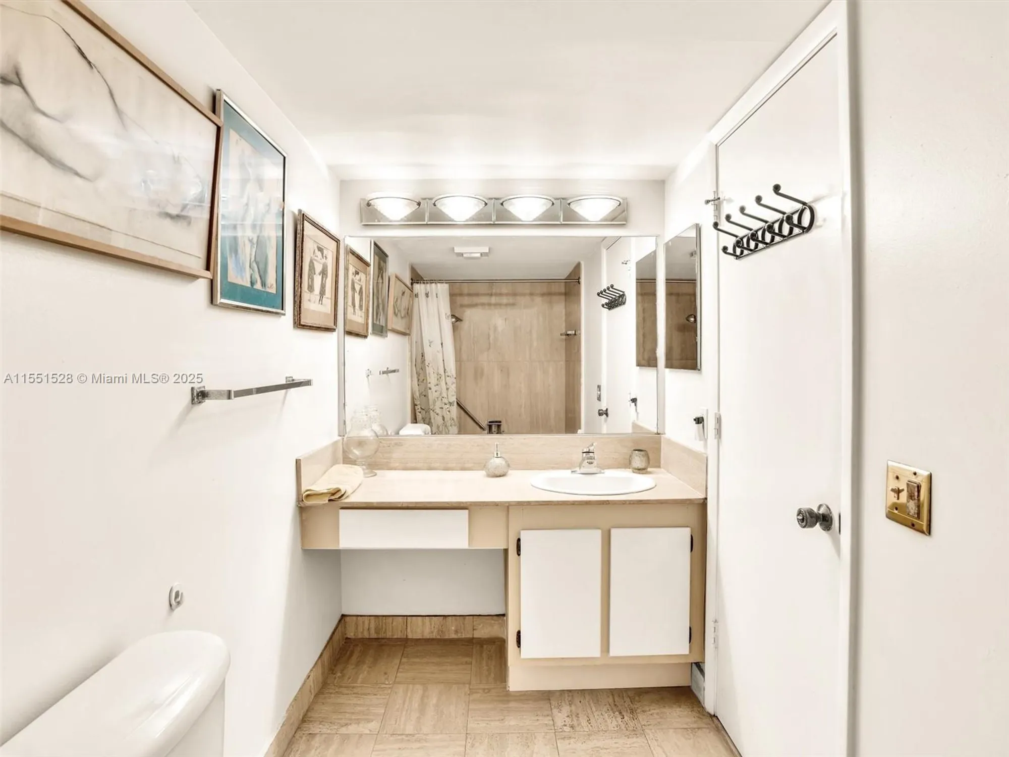 Property Slideshow image 38 of 61 | 1201 s ocean dr 1112n, Hollywood, FL, 33019