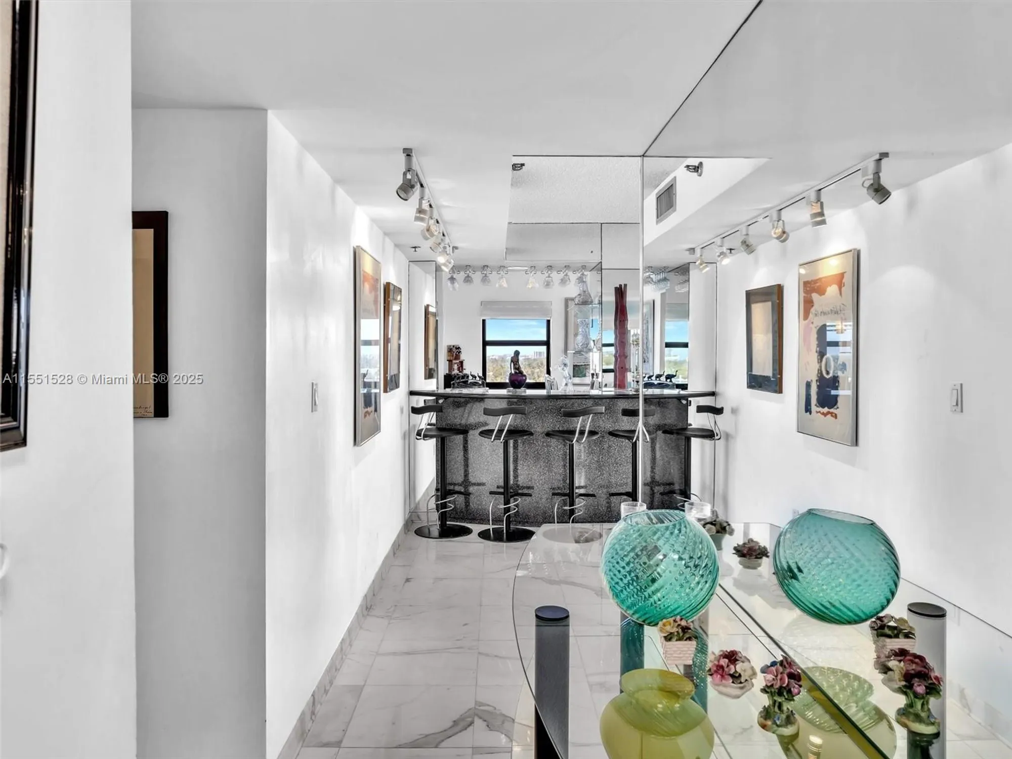 Property Slideshow image 6 of 61 | 1201 s ocean dr 1112n, Hollywood, FL, 33019