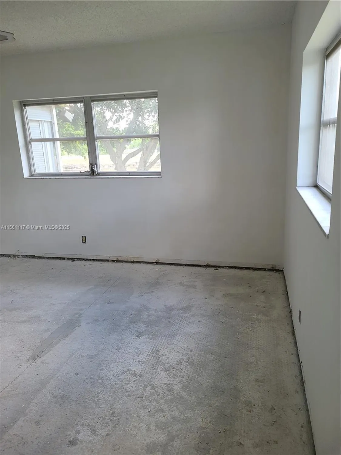 Property Slideshow image 11 of 14 | 7610 nw 1st st 208, Margate, FL, 33063