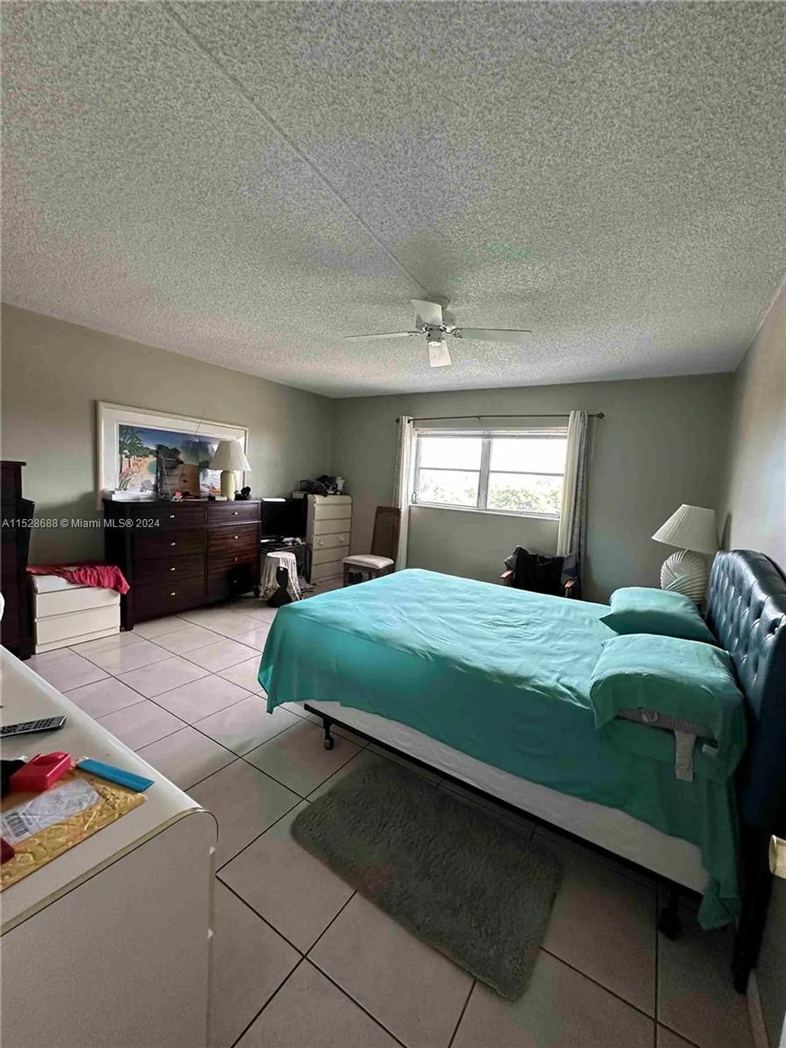 Property Slideshow image 5 of 17 | 2061 nw 47th ter 405, Lauderhill, FL, 33313