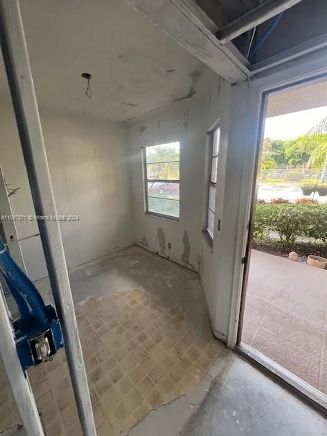 Property Slideshow image 15 of 30 | 12701 sw 14th st 103j, Pembroke Pines, FL, 33027