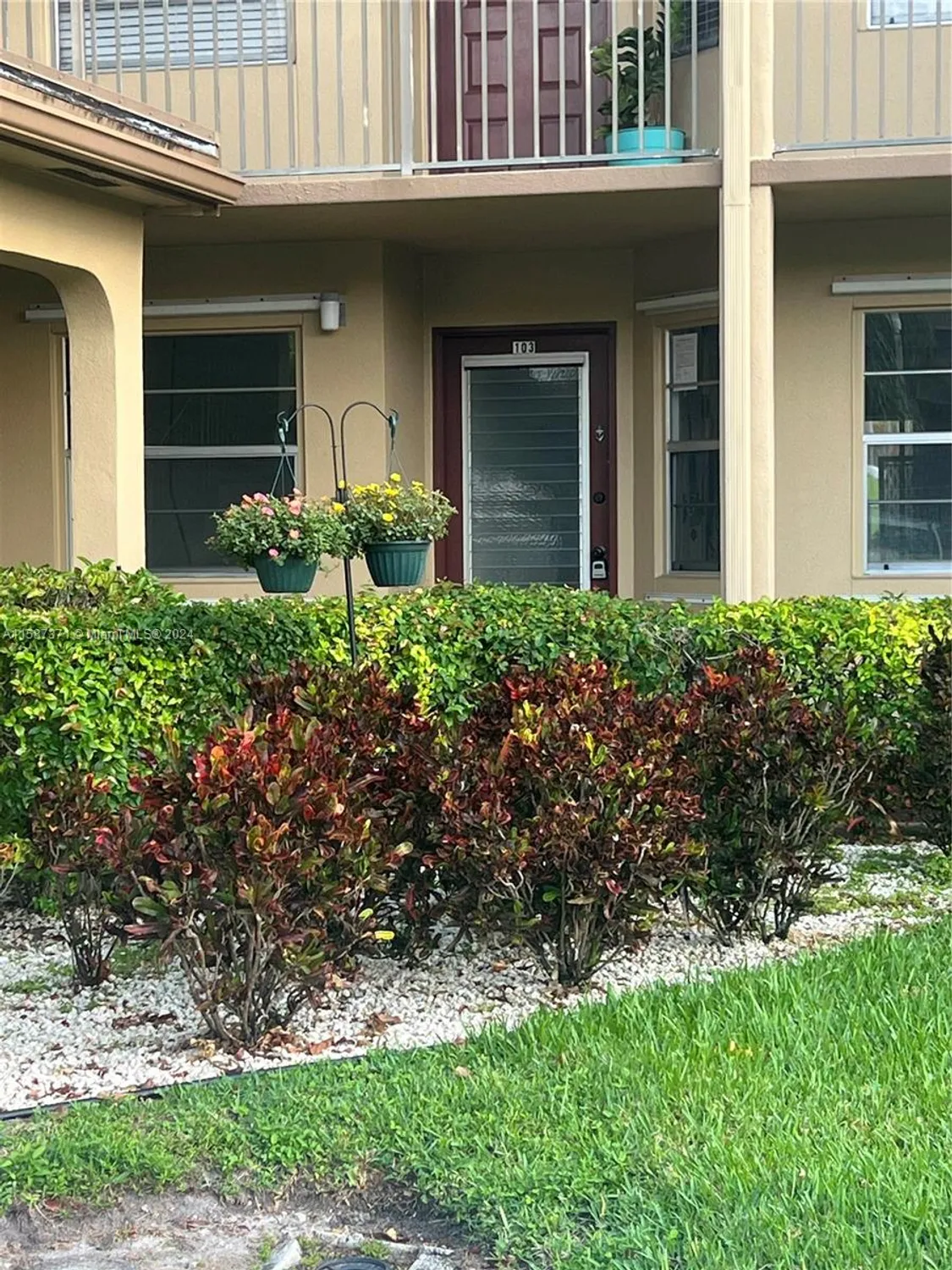 Property Slideshow image 11 of 30 | 12701 sw 14th st 103j, Pembroke Pines, FL, 33027