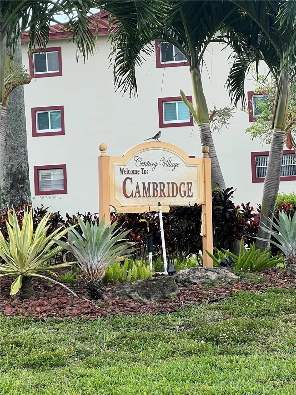 Property Slideshow image 7 of 30 | 12701 sw 14th st 103j, Pembroke Pines, FL, 33027