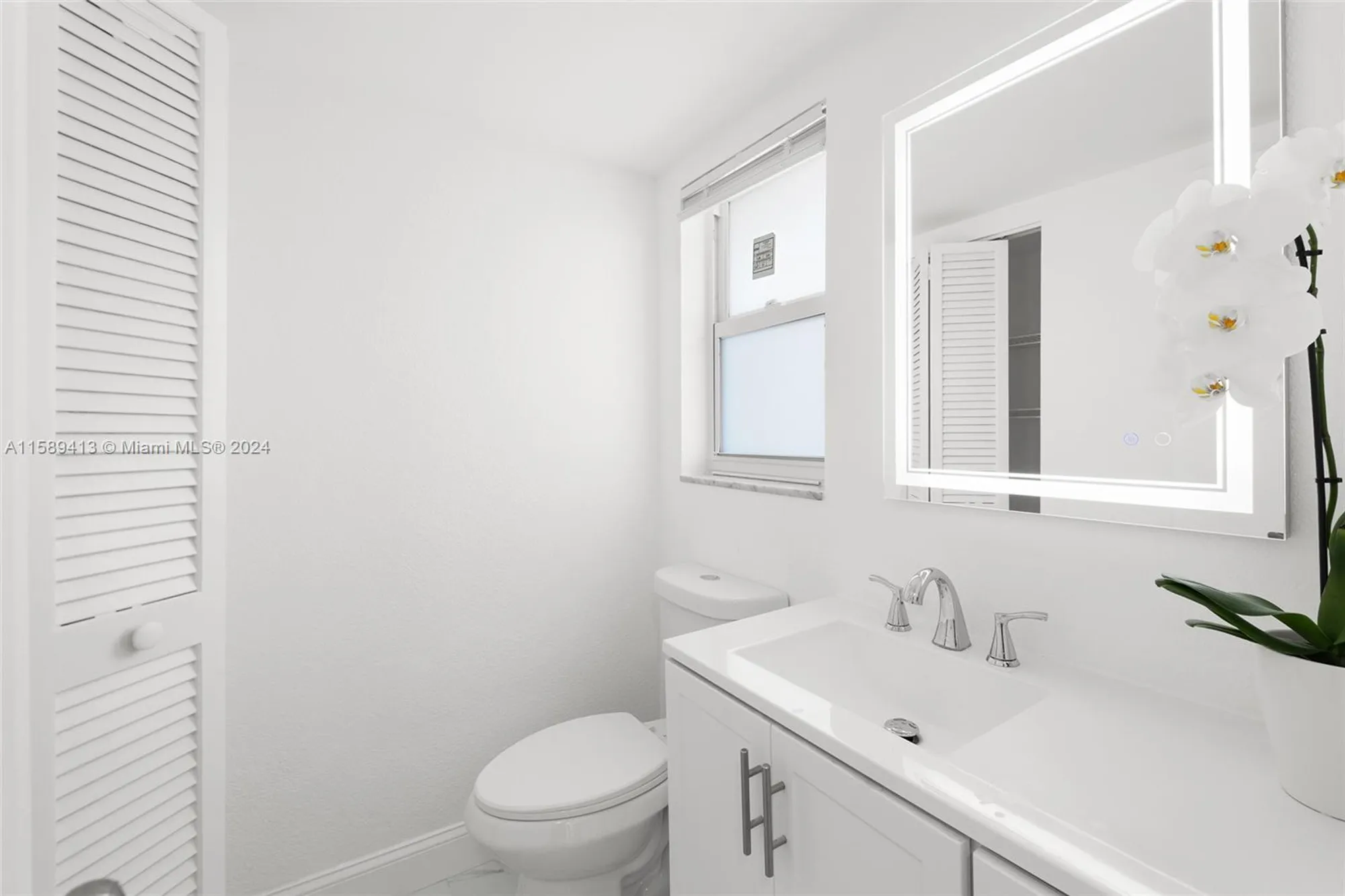 Property Slideshow image 7 of 32 | 2300 ne 1st ln 106, Boynton Beach, FL, 33435