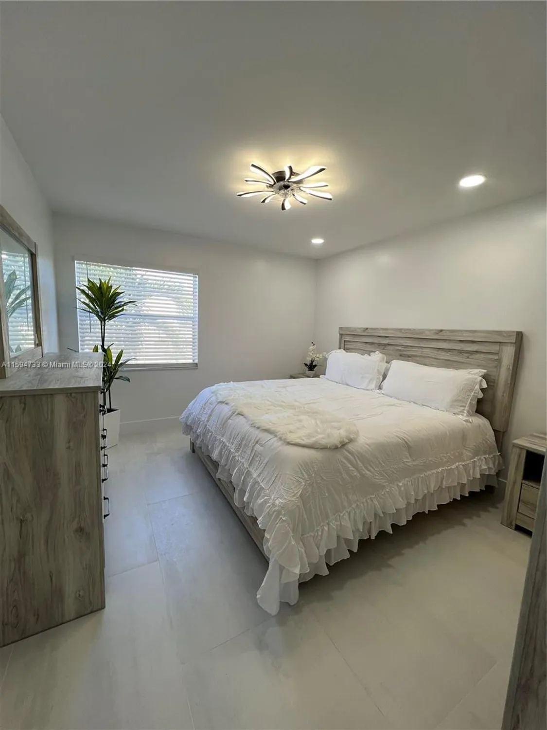 Property Slideshow image 11 of 58 | 708 normandy o # 708, Delray Beach, FL, 33484