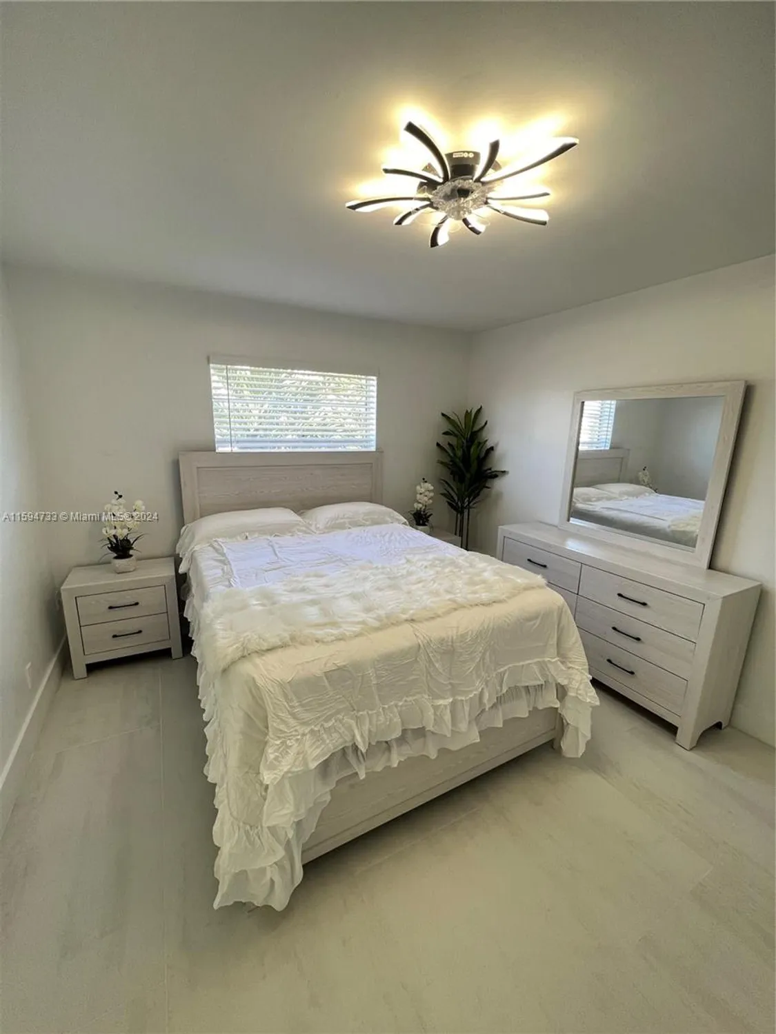 Property Slideshow image 8 of 58 | 708 normandy o # 708, Delray Beach, FL, 33484