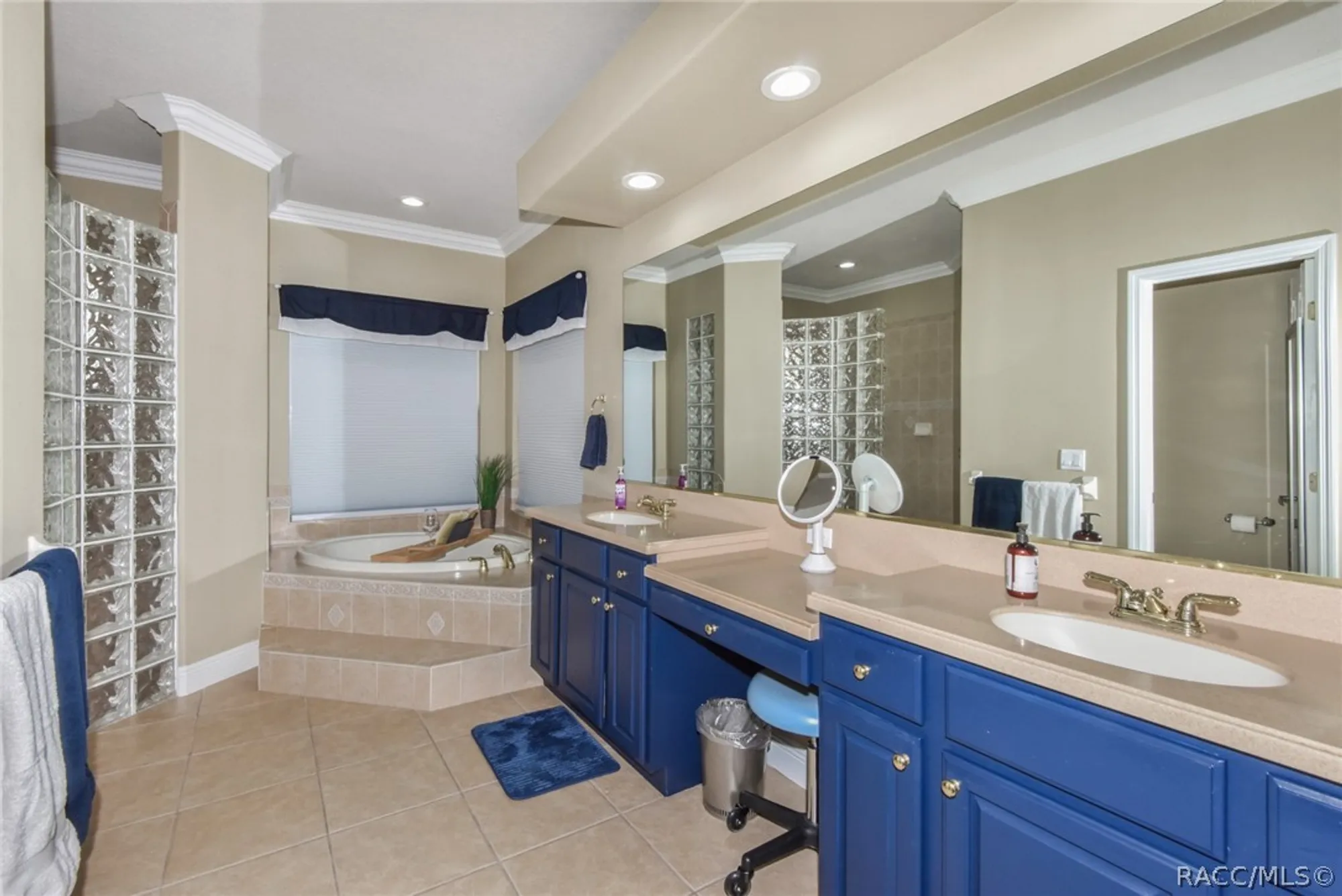 Property Slideshow image 27 of 85 | 1007 w beagle run loop, Hernando, FL, 34442