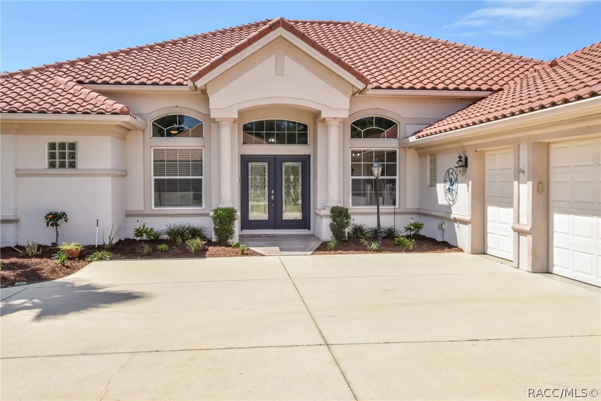 Property Slideshow image 2 of 85 | 1007 w beagle run loop, Hernando, FL, 34442