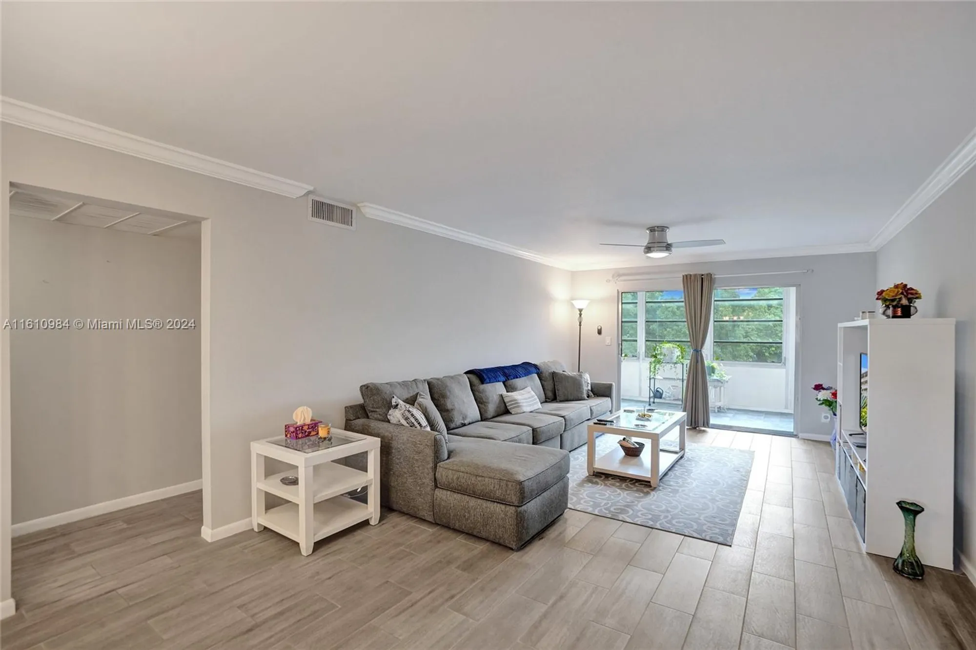 Property Slideshow image 17 of 71 | 2001 granada dr l3, Coconut Creek, FL, 33066