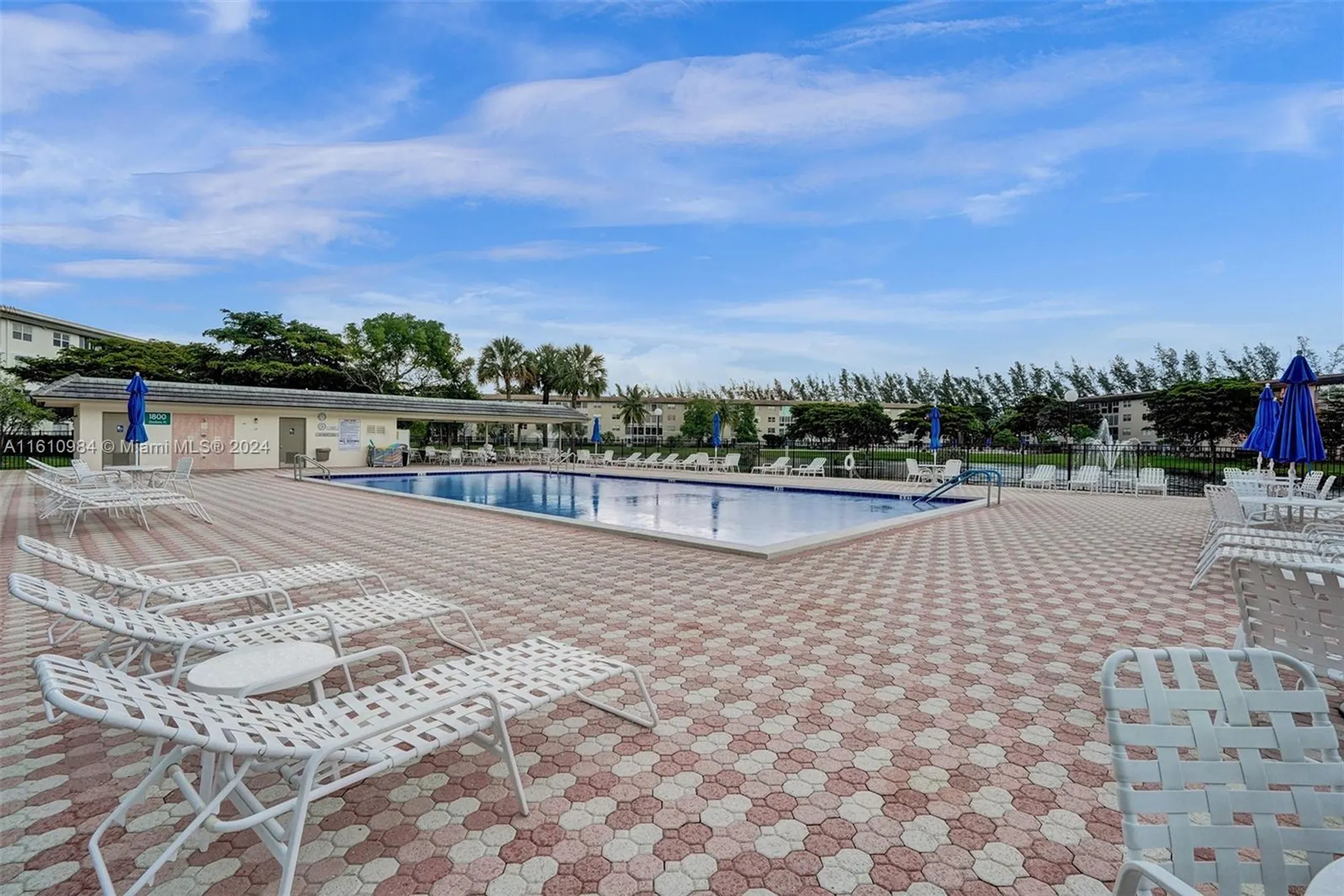 Property Slideshow image 51 of 71 | 2001 granada dr l3, Coconut Creek, FL, 33066