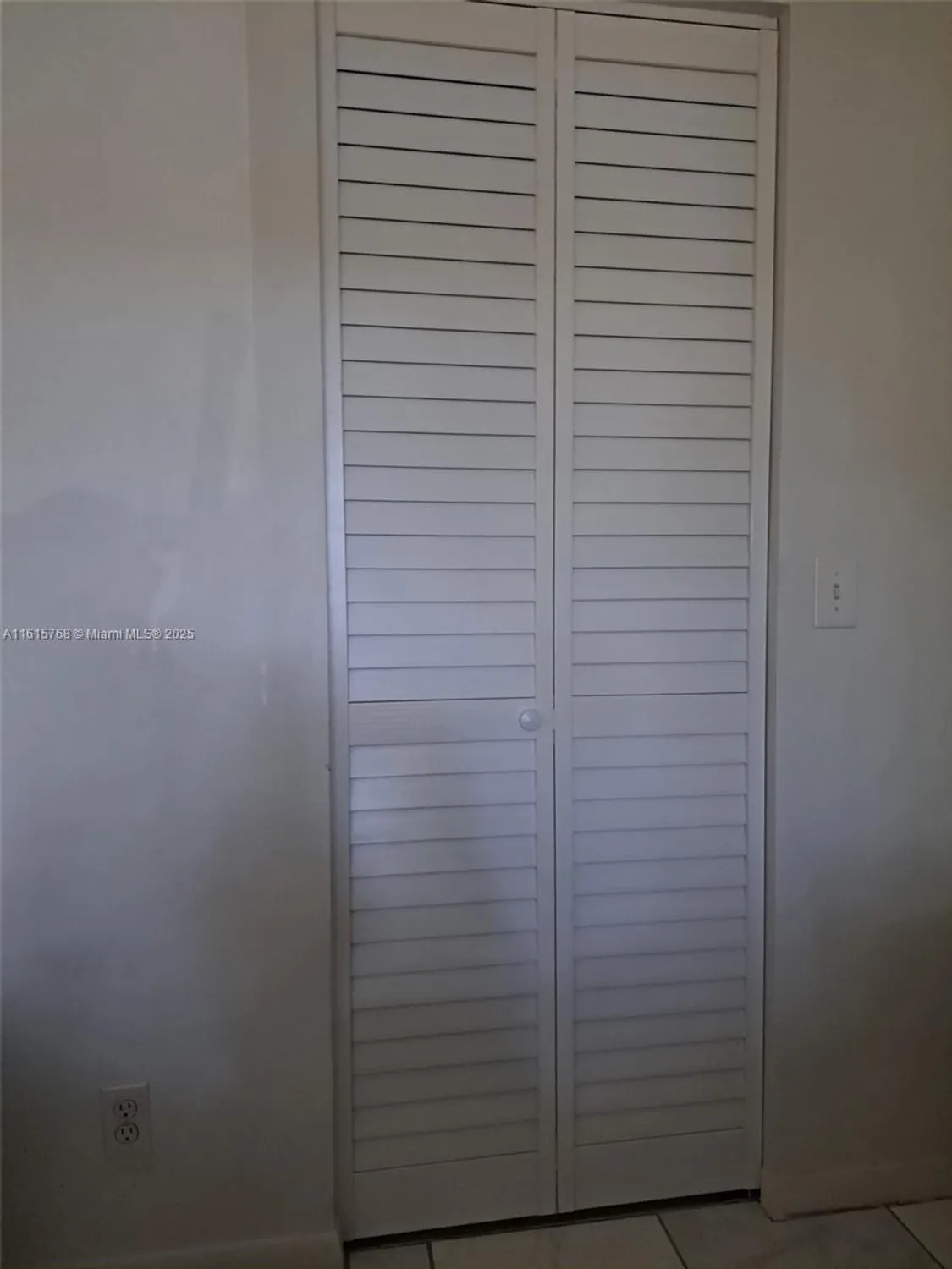 Property Slideshow image 24 of 35 | 200 sw 132nd way apt 204l, Pembroke Pines, FL, 33027