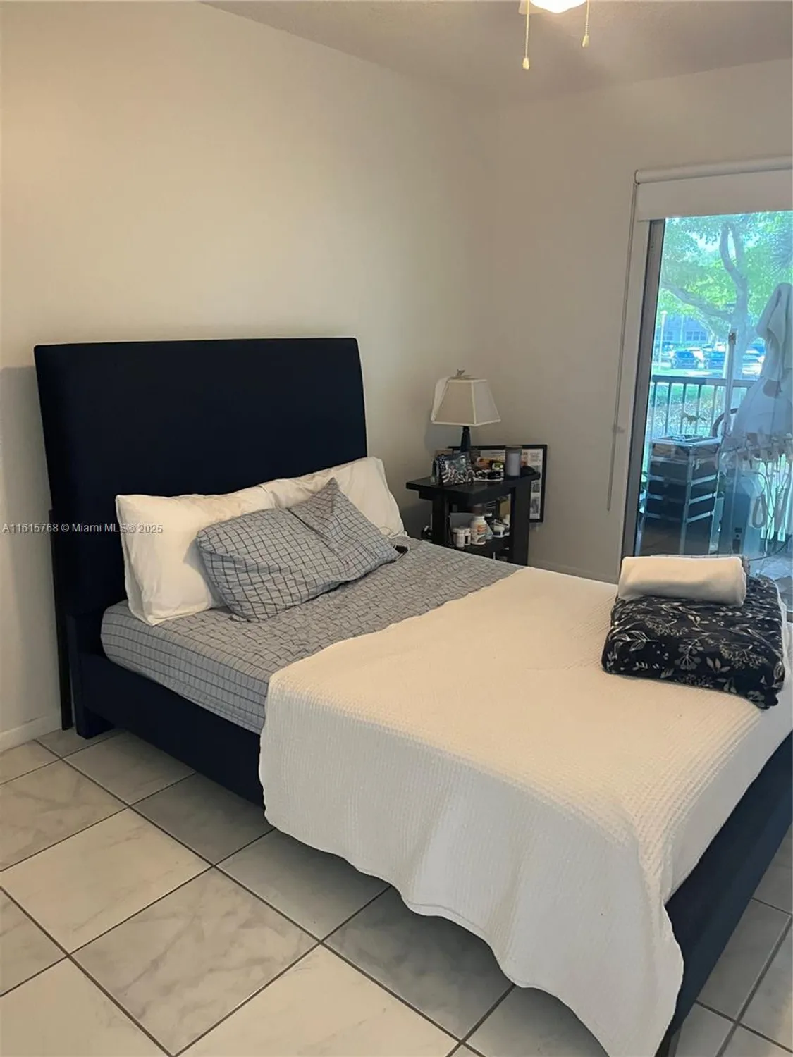 Property Slideshow image 25 of 35 | 200 sw 132nd way apt 204l, Pembroke Pines, FL, 33027