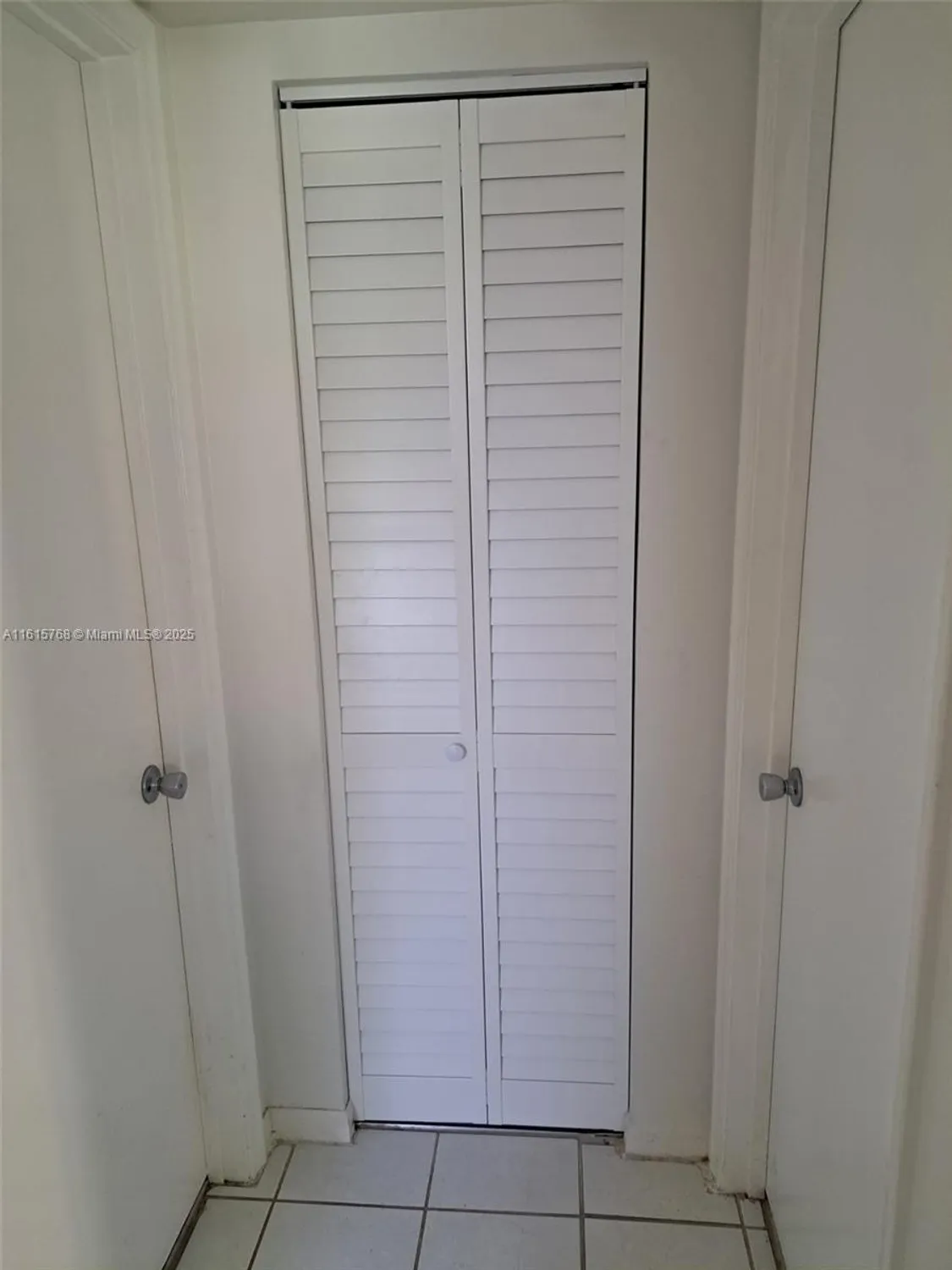 Property Slideshow image 22 of 35 | 200 sw 132nd way apt 204l, Pembroke Pines, FL, 33027