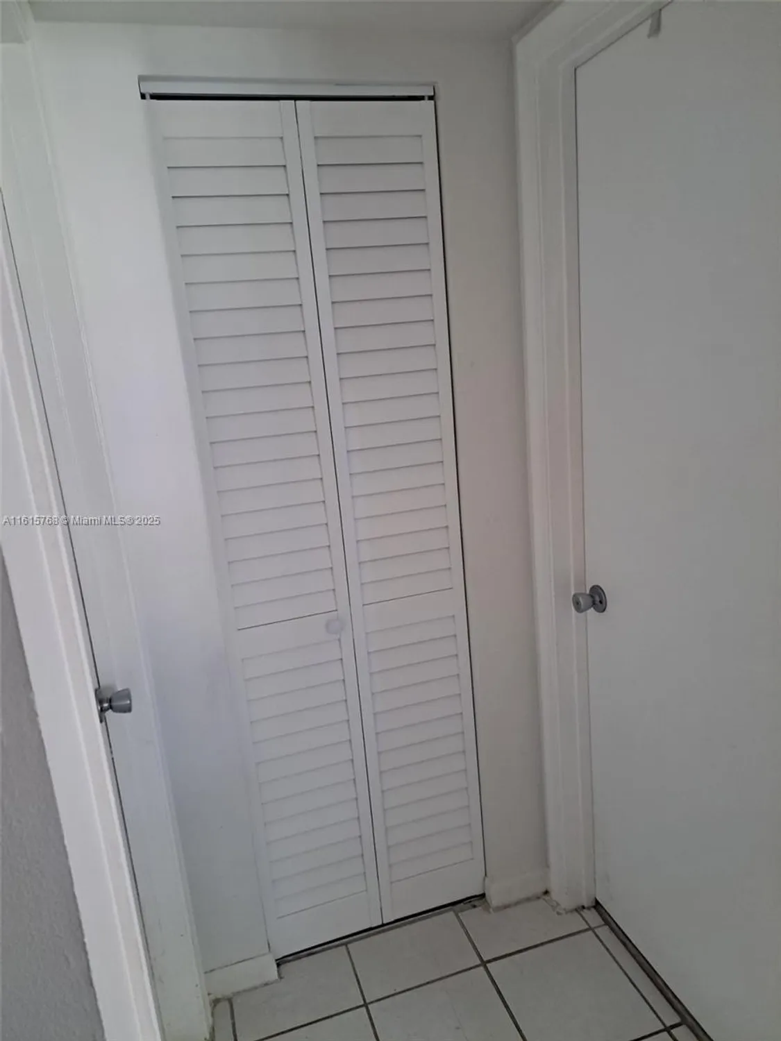 Property Slideshow image 23 of 35 | 200 sw 132nd way apt 204l, Pembroke Pines, FL, 33027