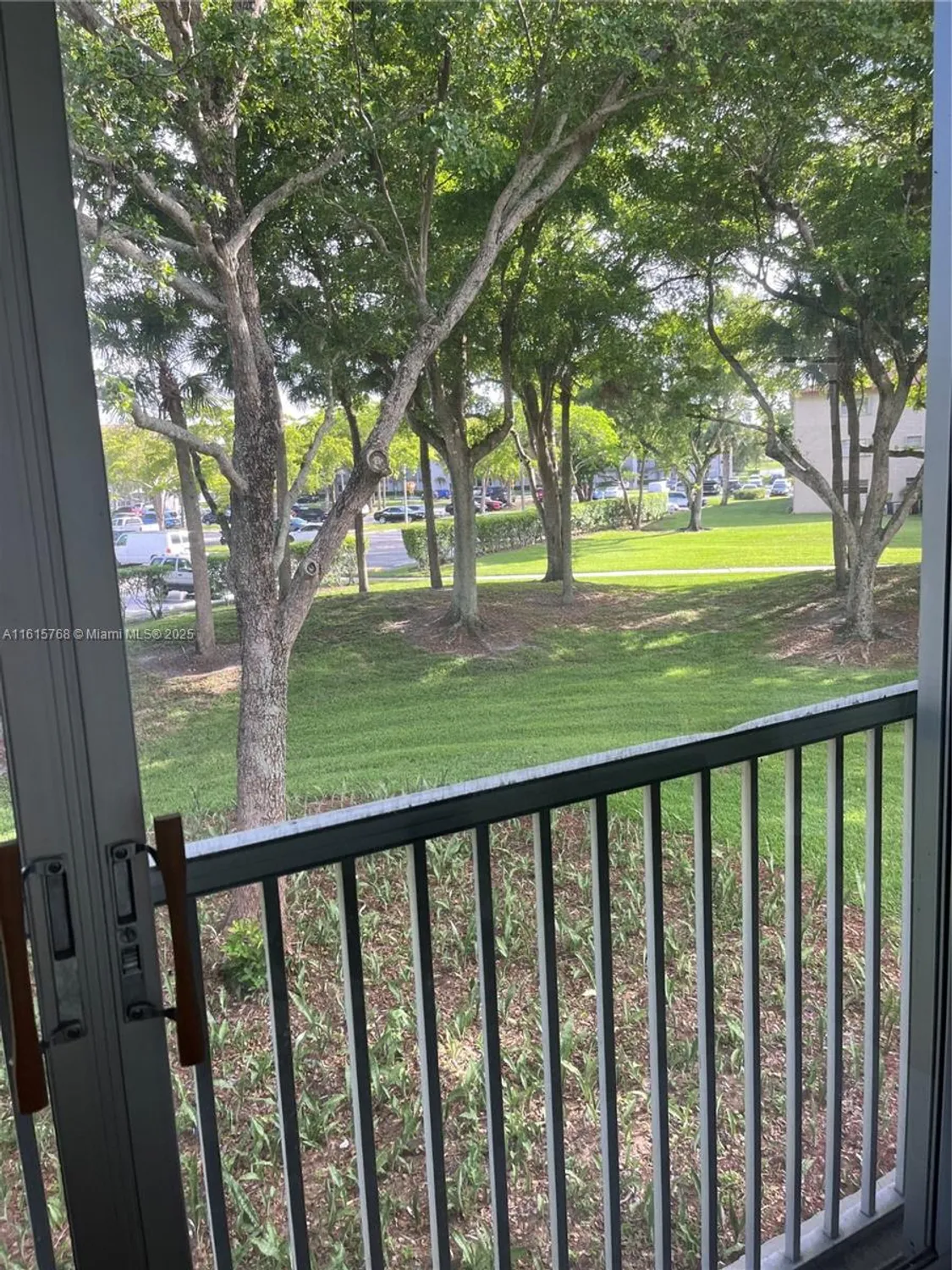 Property Slideshow image 31 of 35 | 200 sw 132nd way apt 204l, Pembroke Pines, FL, 33027
