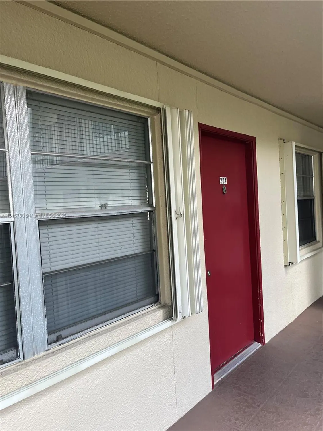 Property Slideshow image 7 of 35 | 200 sw 132nd way apt 204l, Pembroke Pines, FL, 33027