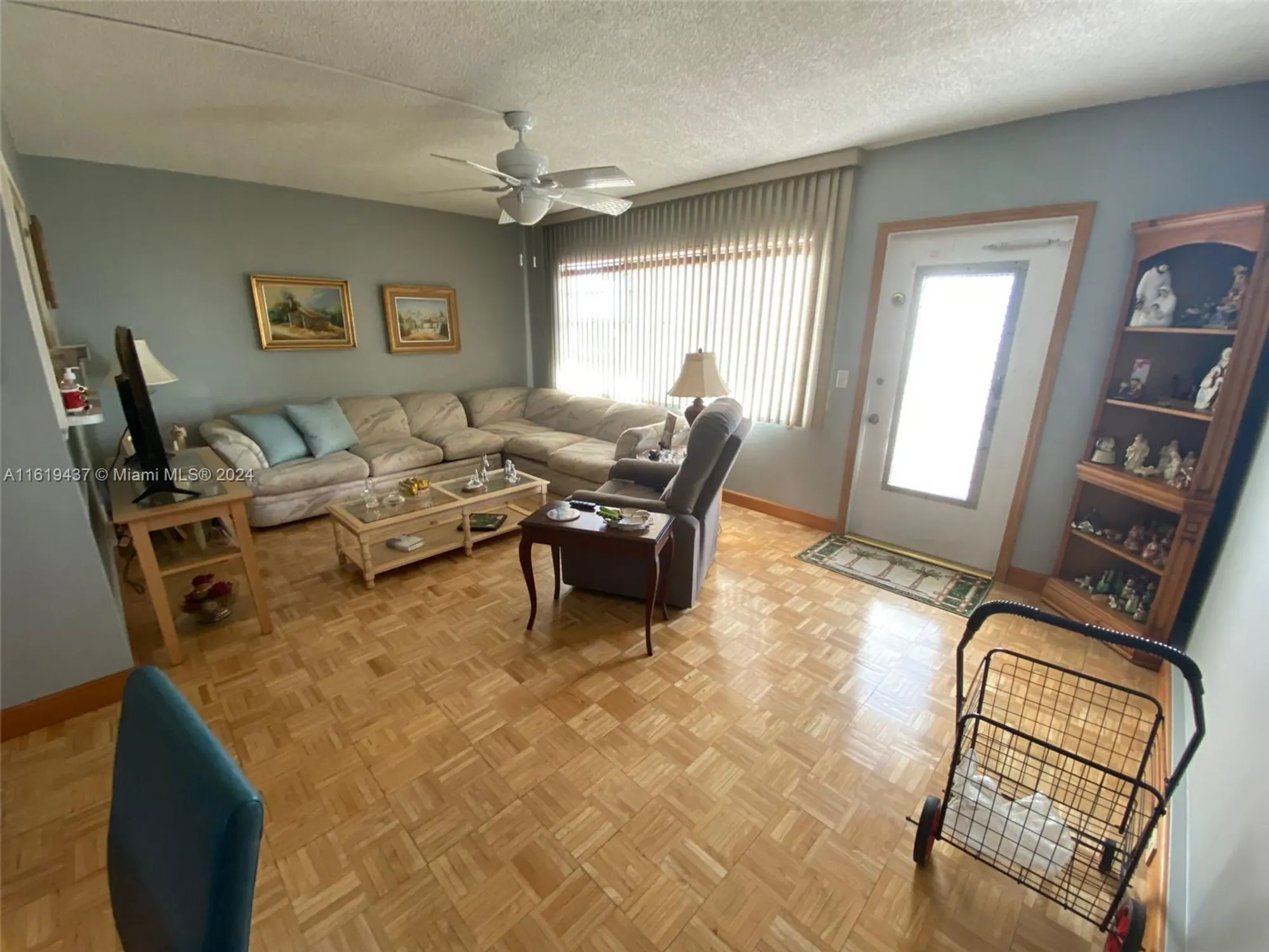 Property Slideshow image 3 of 11 | 430 southampton b # 430, West Palm Beach, FL, 33417