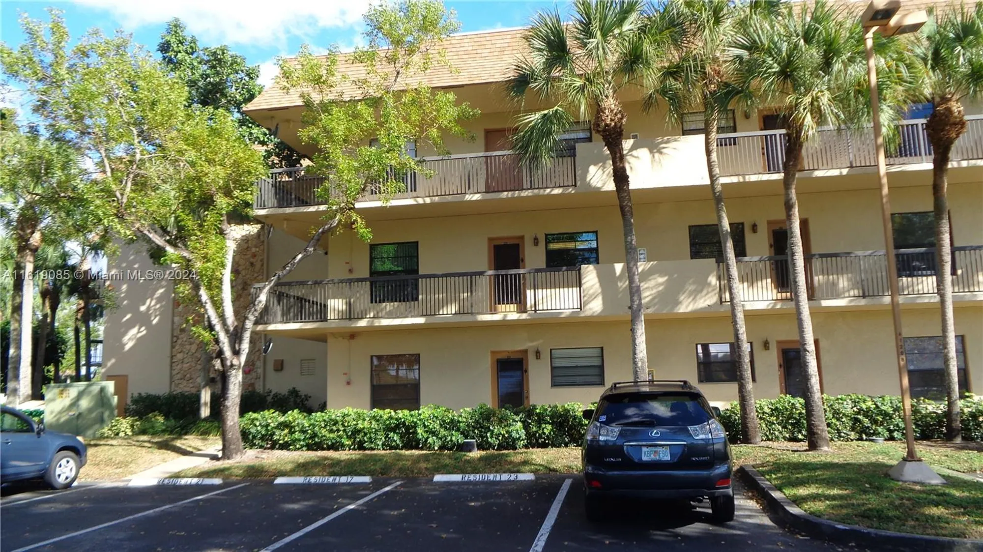 Property Slideshow image 1 of 62 | 6085 n sabal palm blvd apt 204, Tamarac, FL, 33319