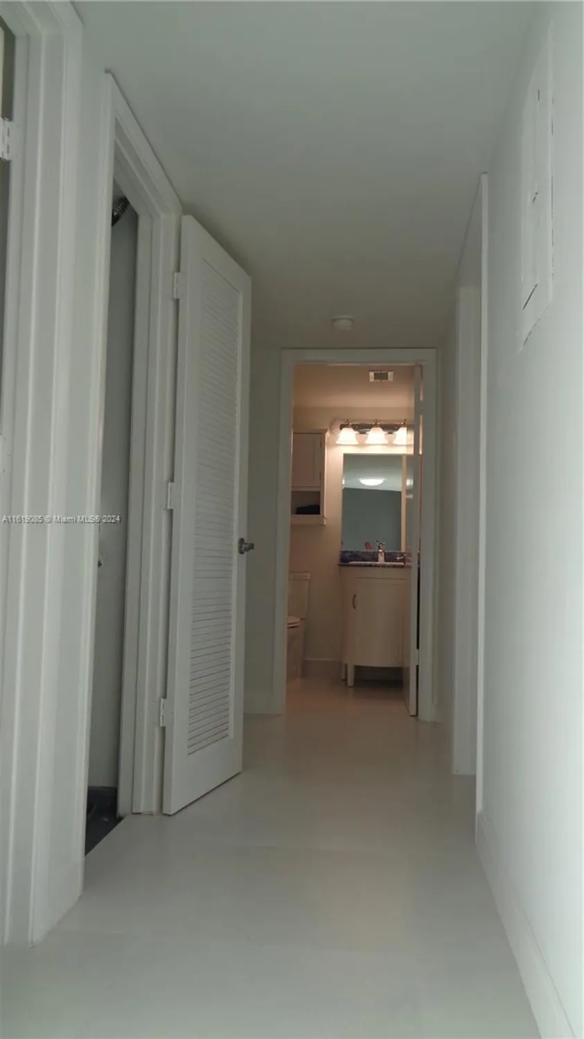 Property Slideshow image 31 of 62 | 6085 n sabal palm blvd apt 204, Tamarac, FL, 33319