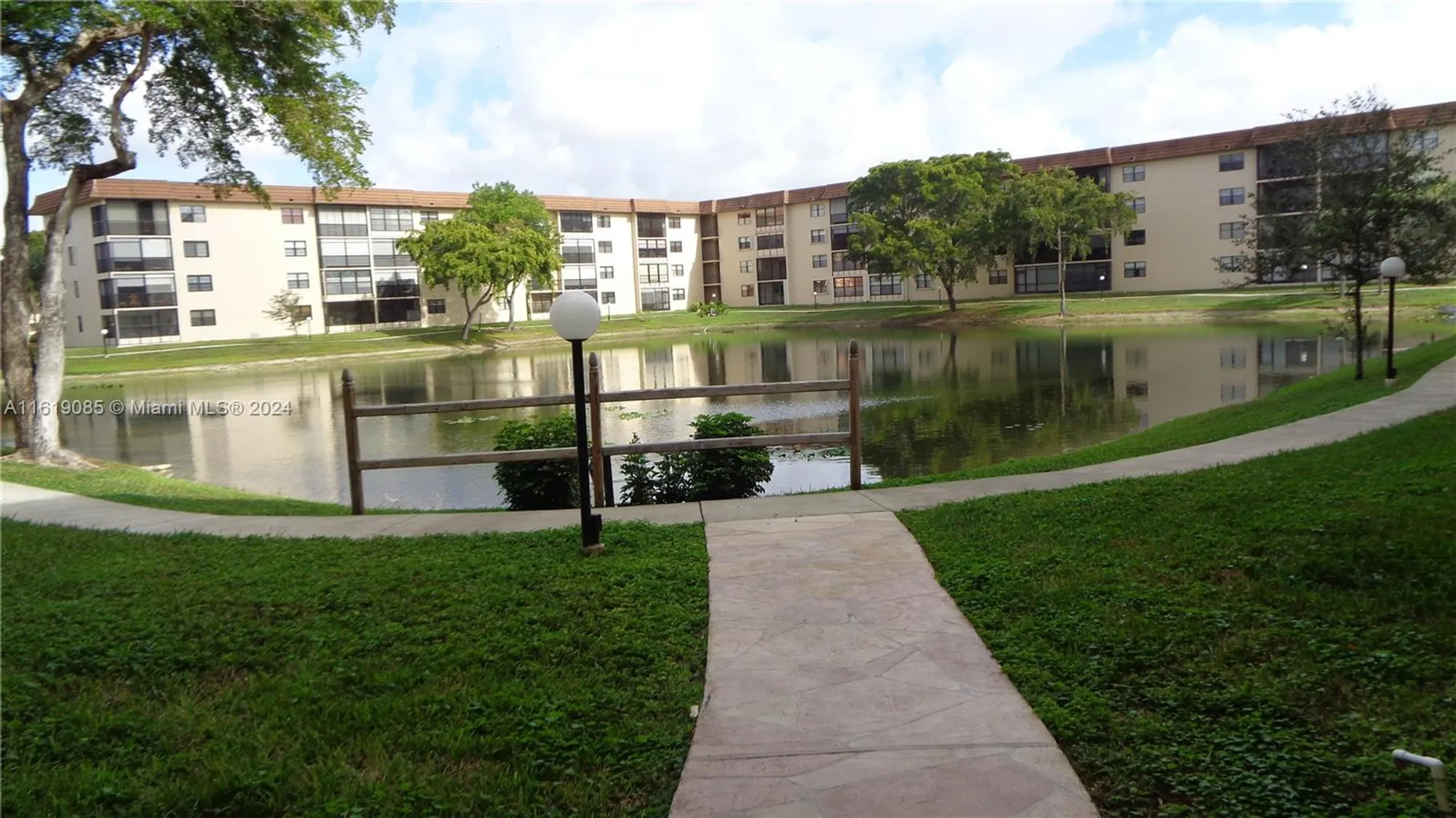 Property Slideshow image 40 of 62 | 6085 n sabal palm blvd apt 204, Tamarac, FL, 33319