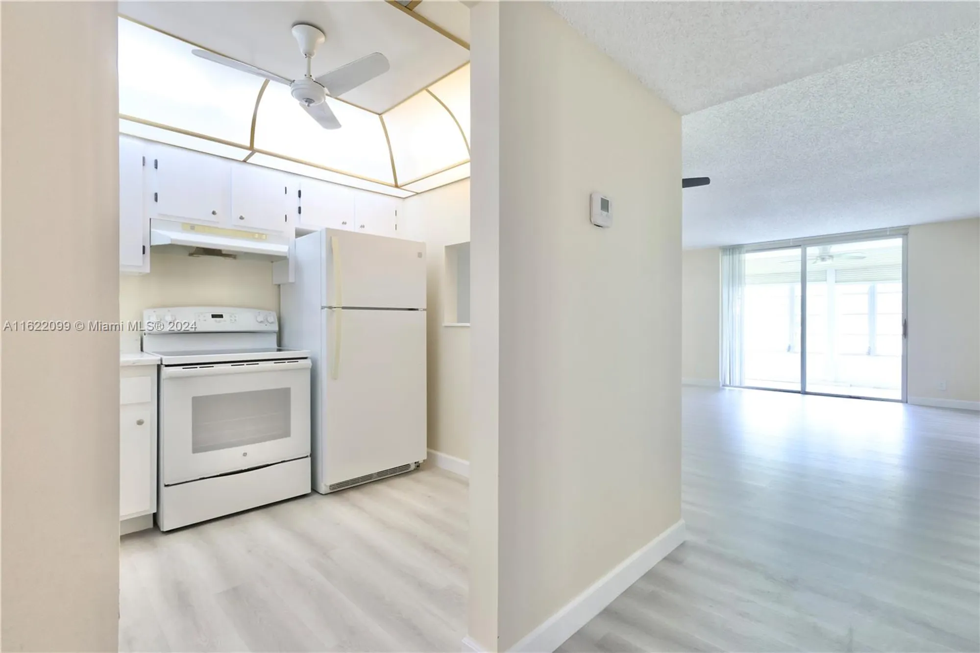 Property Slideshow image 1 of 25 | 6870 royal palm blvd apt 210m, Margate, FL, 33063
