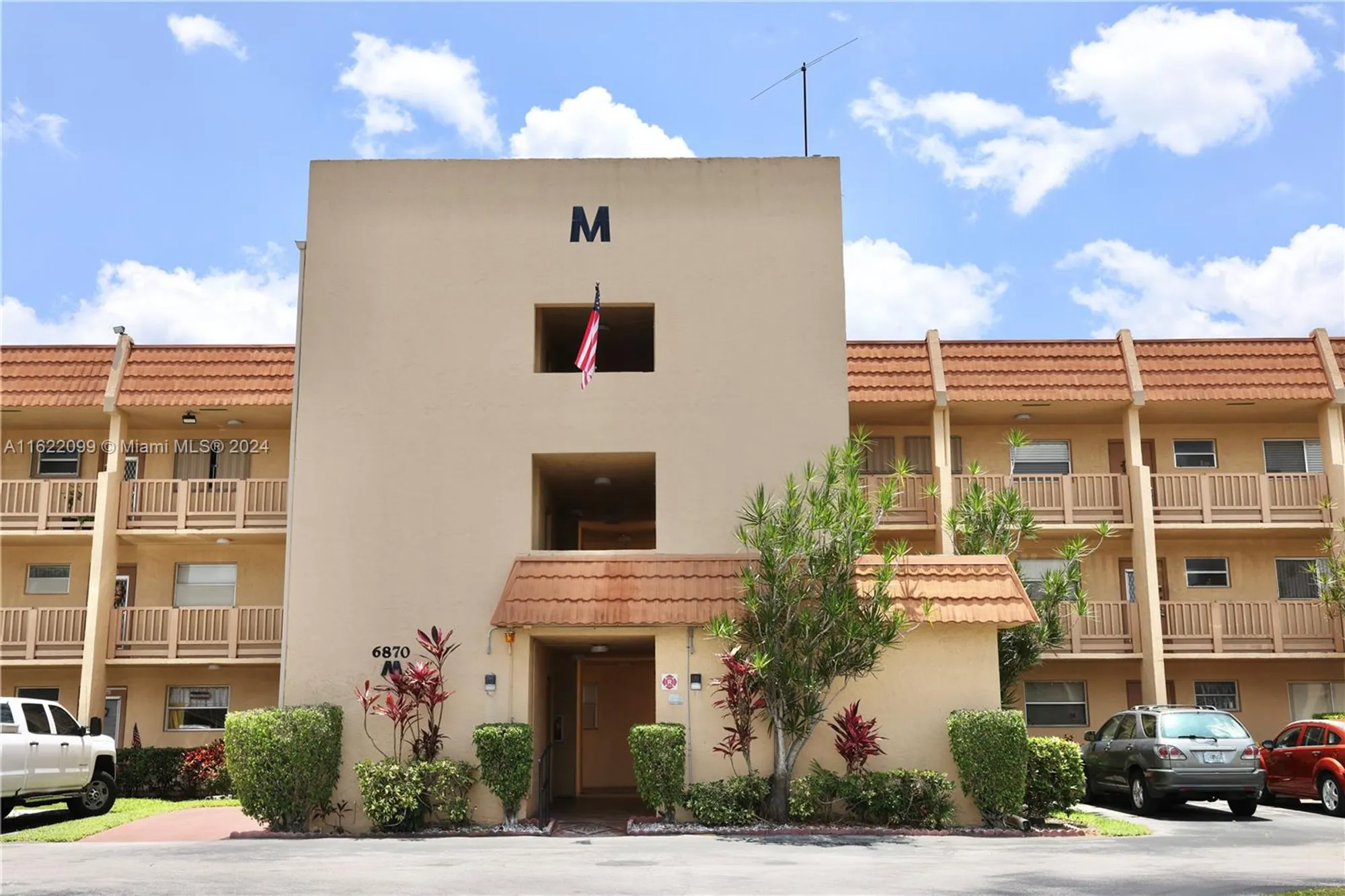 Property Slideshow image 23 of 25 | 6870 royal palm blvd apt 210m, Margate, FL, 33063