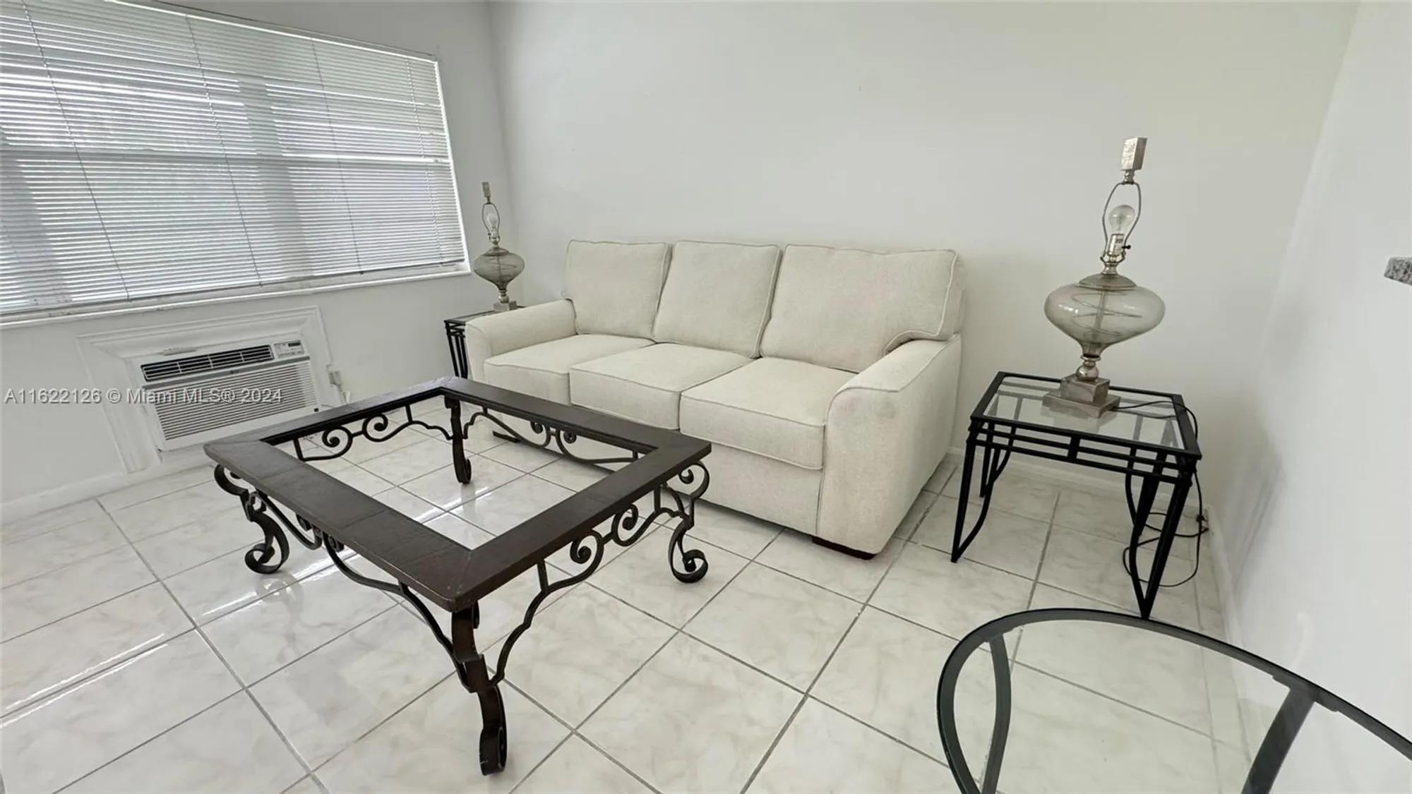 Property Slideshow image 14 of 37 | 163 coventry g # 163, West Palm Beach, FL, 33417