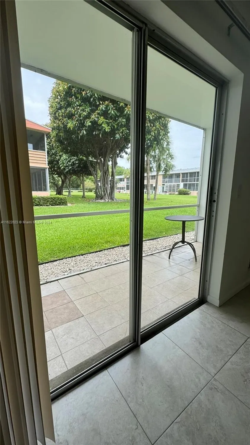 Property Slideshow image 12 of 31 | 18 hastings b # 18, West Palm Beach, FL, 33417