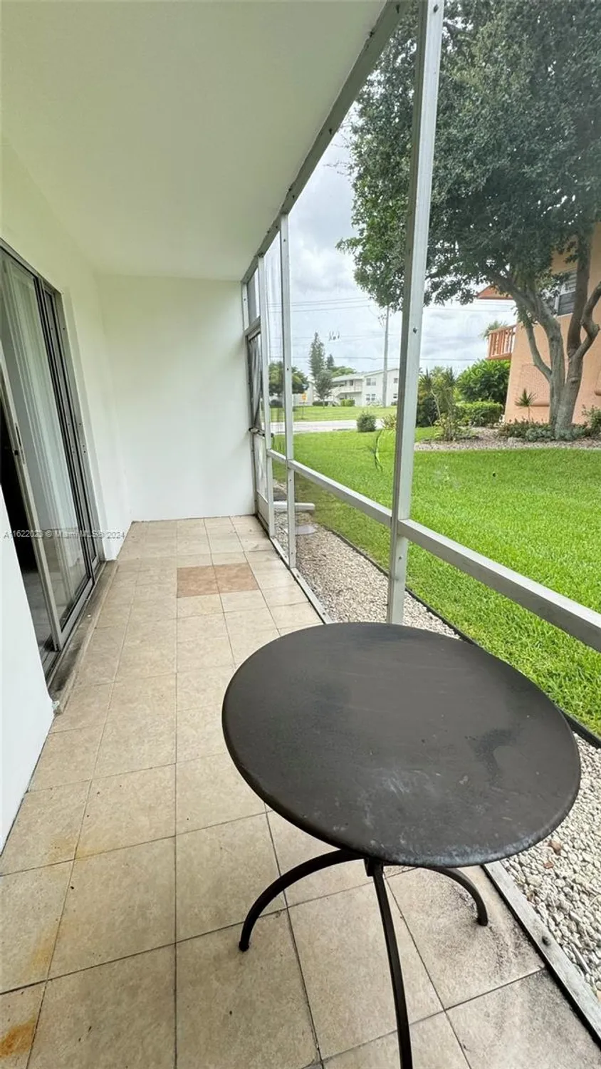 Property Slideshow image 27 of 31 | 18 hastings b # 18, West Palm Beach, FL, 33417