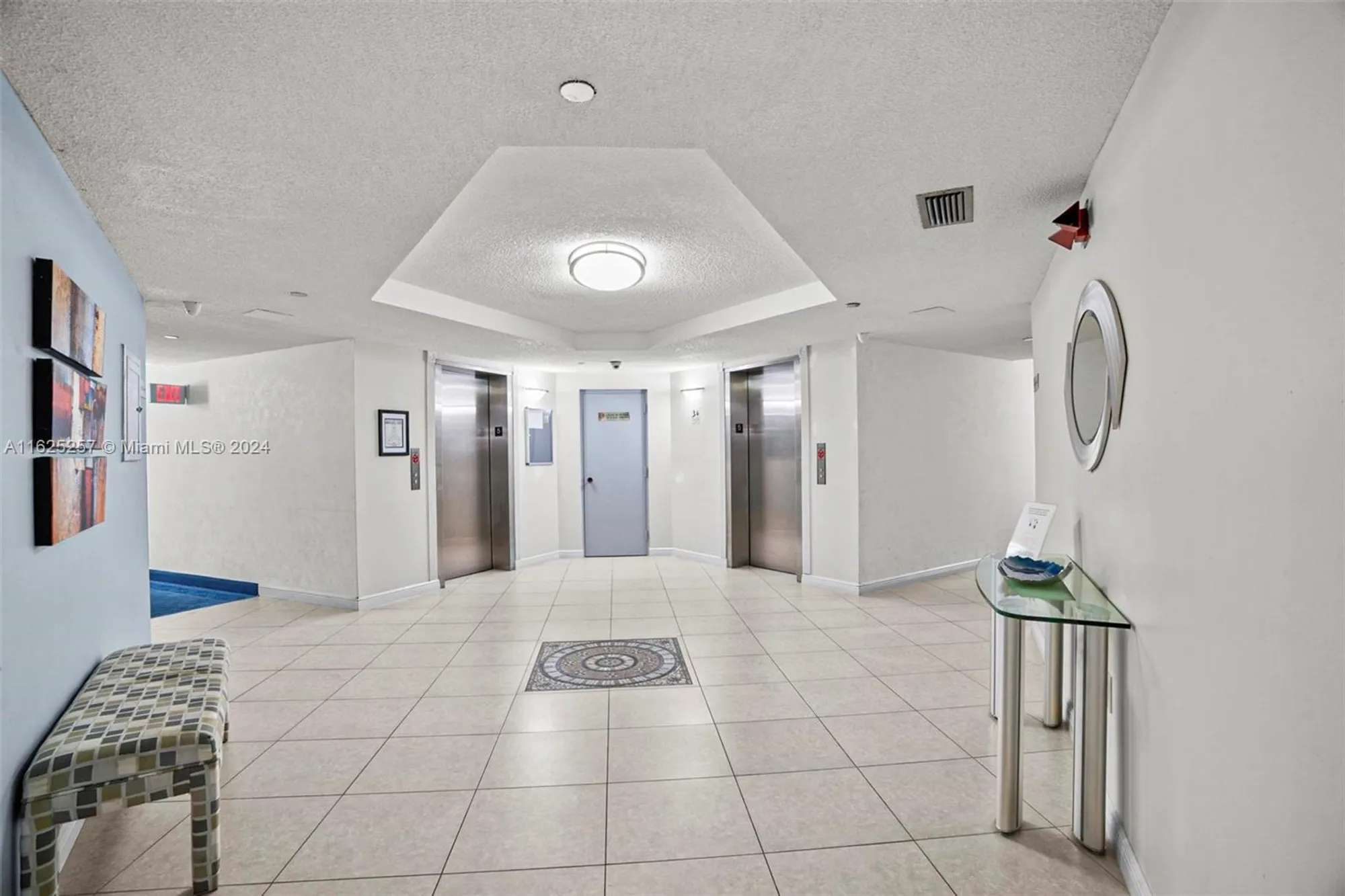 Property Slideshow image 4 of 20 | 1000 saint charles pl 522, Pembroke Pines, FL, 33026