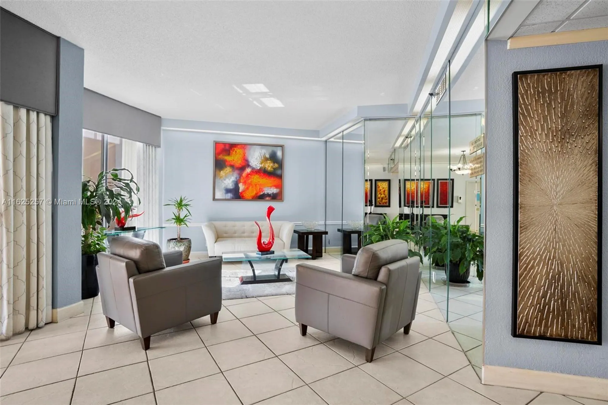 Property Slideshow image 5 of 20 | 1000 saint charles pl 522, Pembroke Pines, FL, 33026