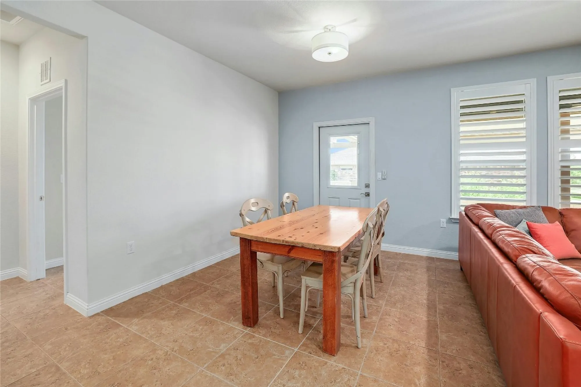 Property Slideshow image 11 of 25 | 523 mckittrick ridge rd, Georgetown, TX, 78633