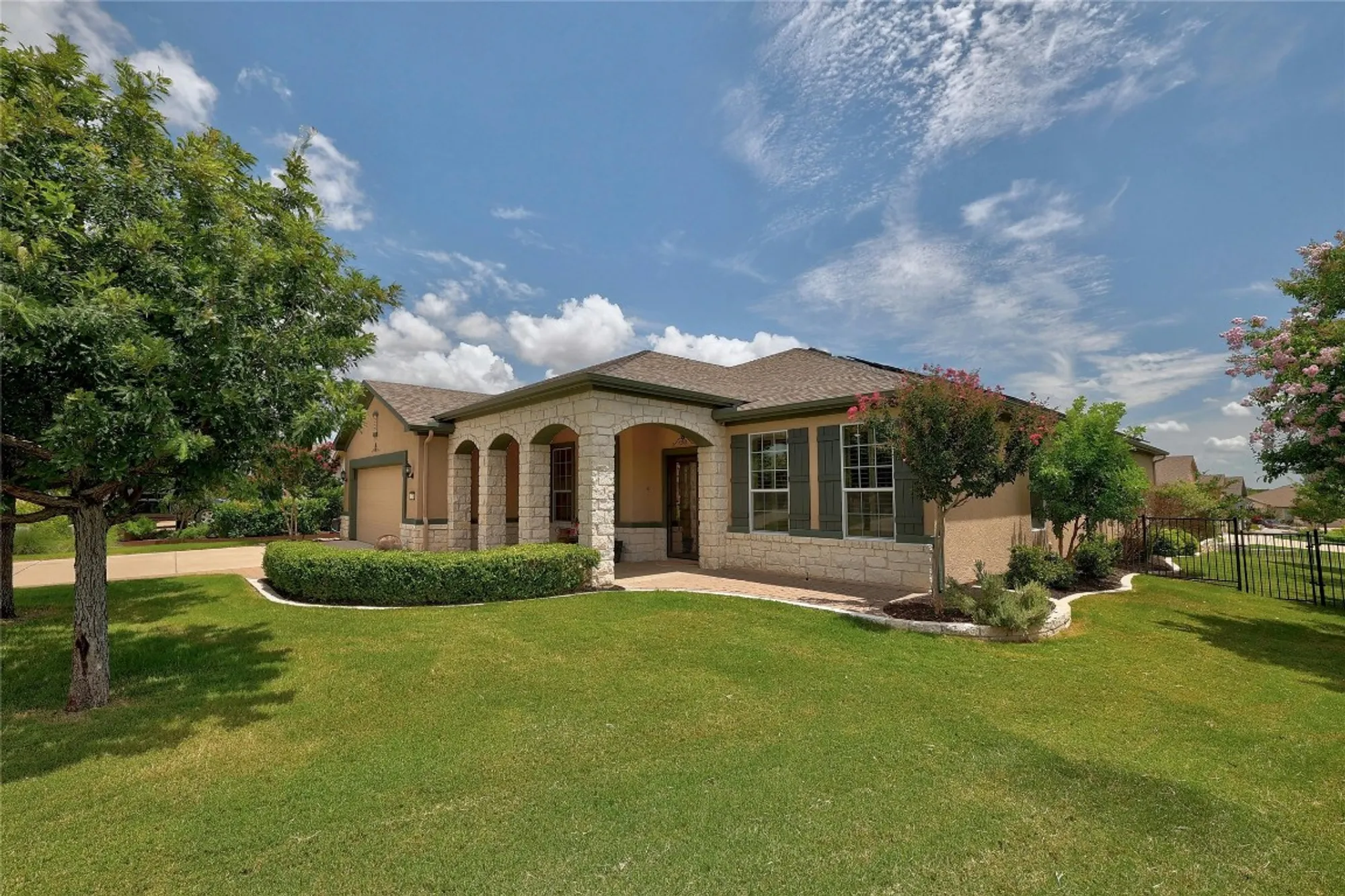 Property Slideshow image 2 of 25 | 523 mckittrick ridge rd, Georgetown, TX, 78633